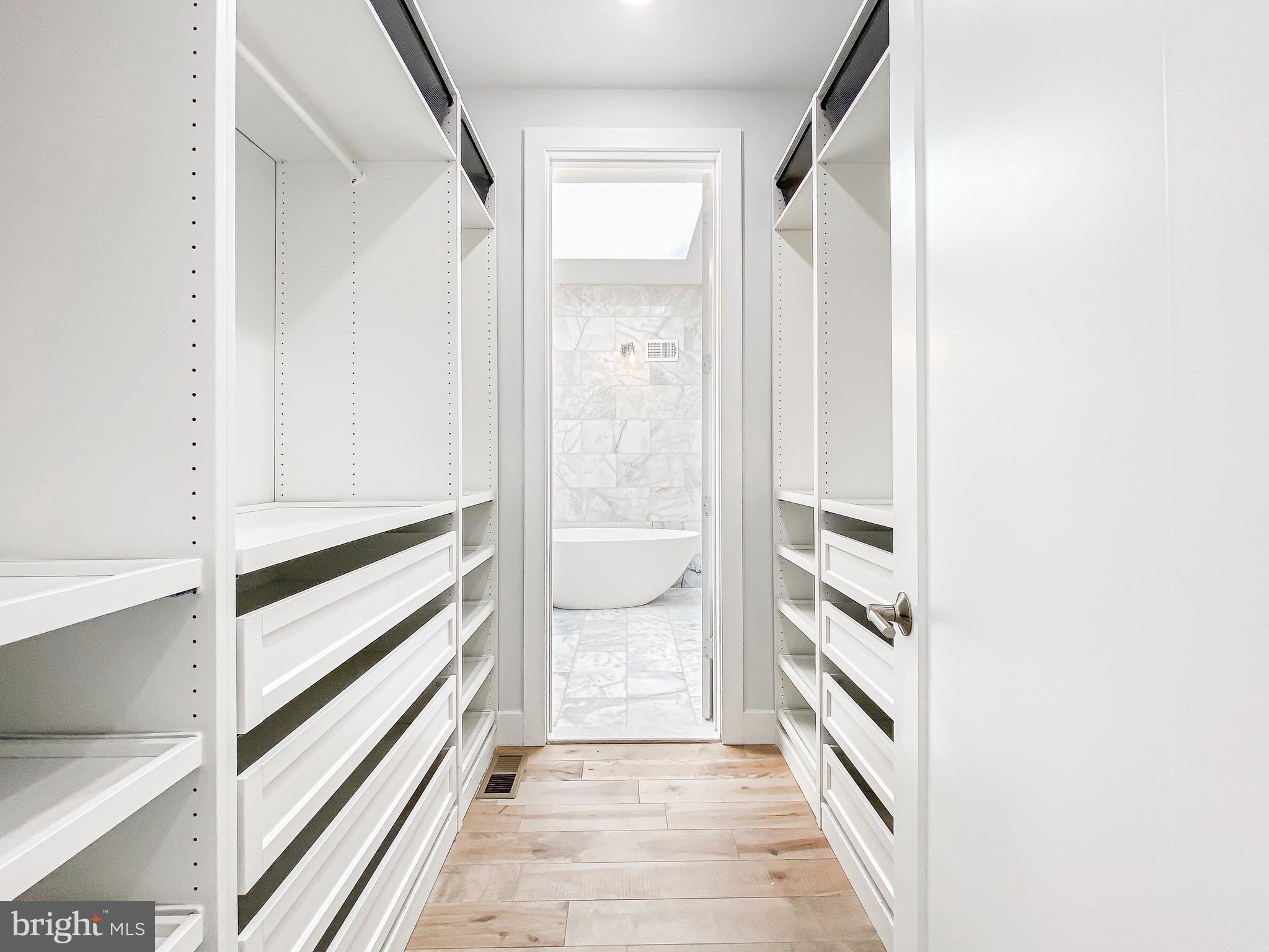 MANAYUNK - Residential