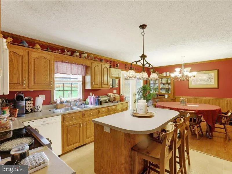 Shippensburg, Pennsylvania 17257, United States, 4 Bedrooms Bedrooms, ,3 BathroomsBathrooms,Residential,Coming Soon,221189