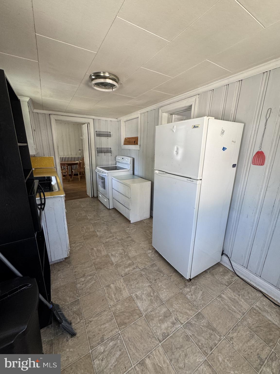 EAST CAMBRIDGE - Residential Lease