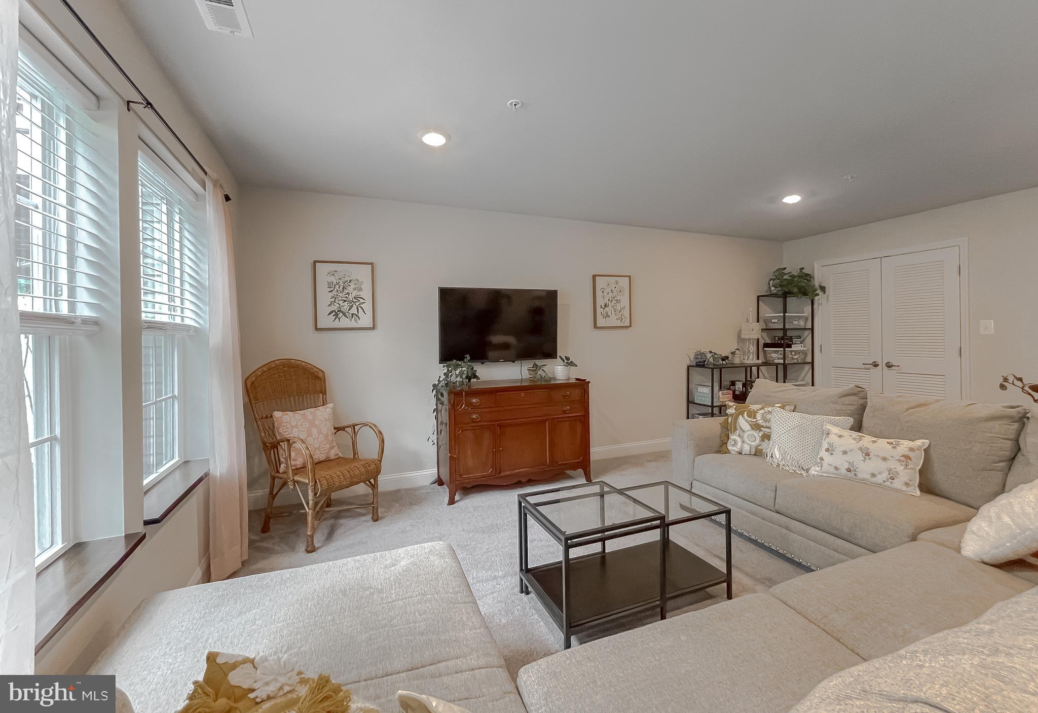 WOODS OF MYRTLE POINT - Residential