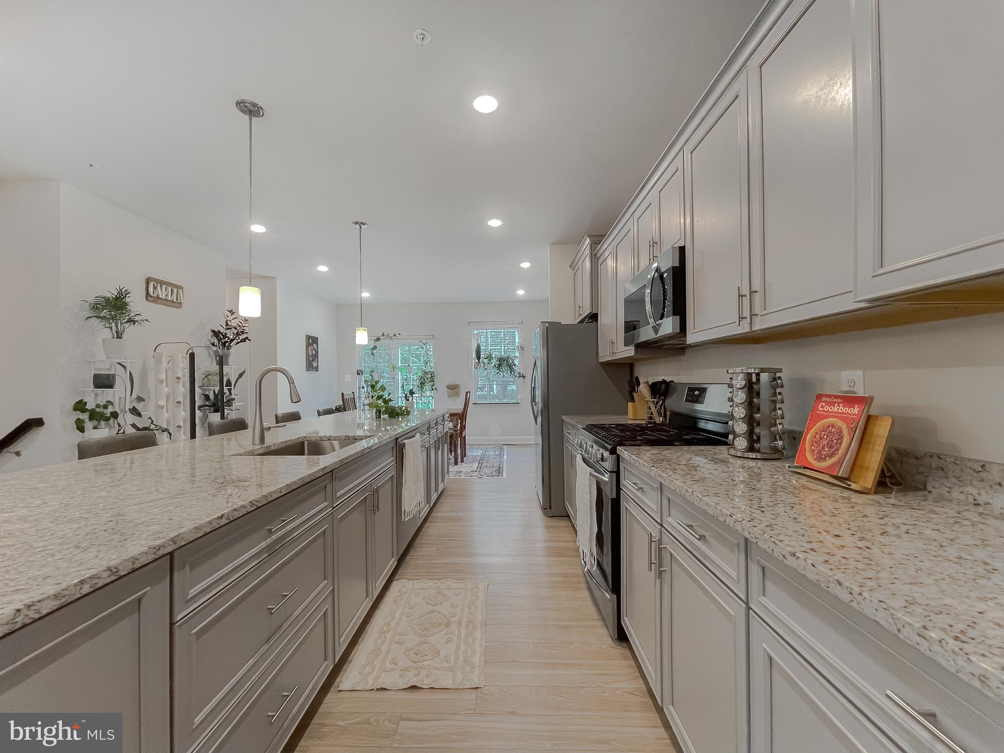 WOODS OF MYRTLE POINT - Residential