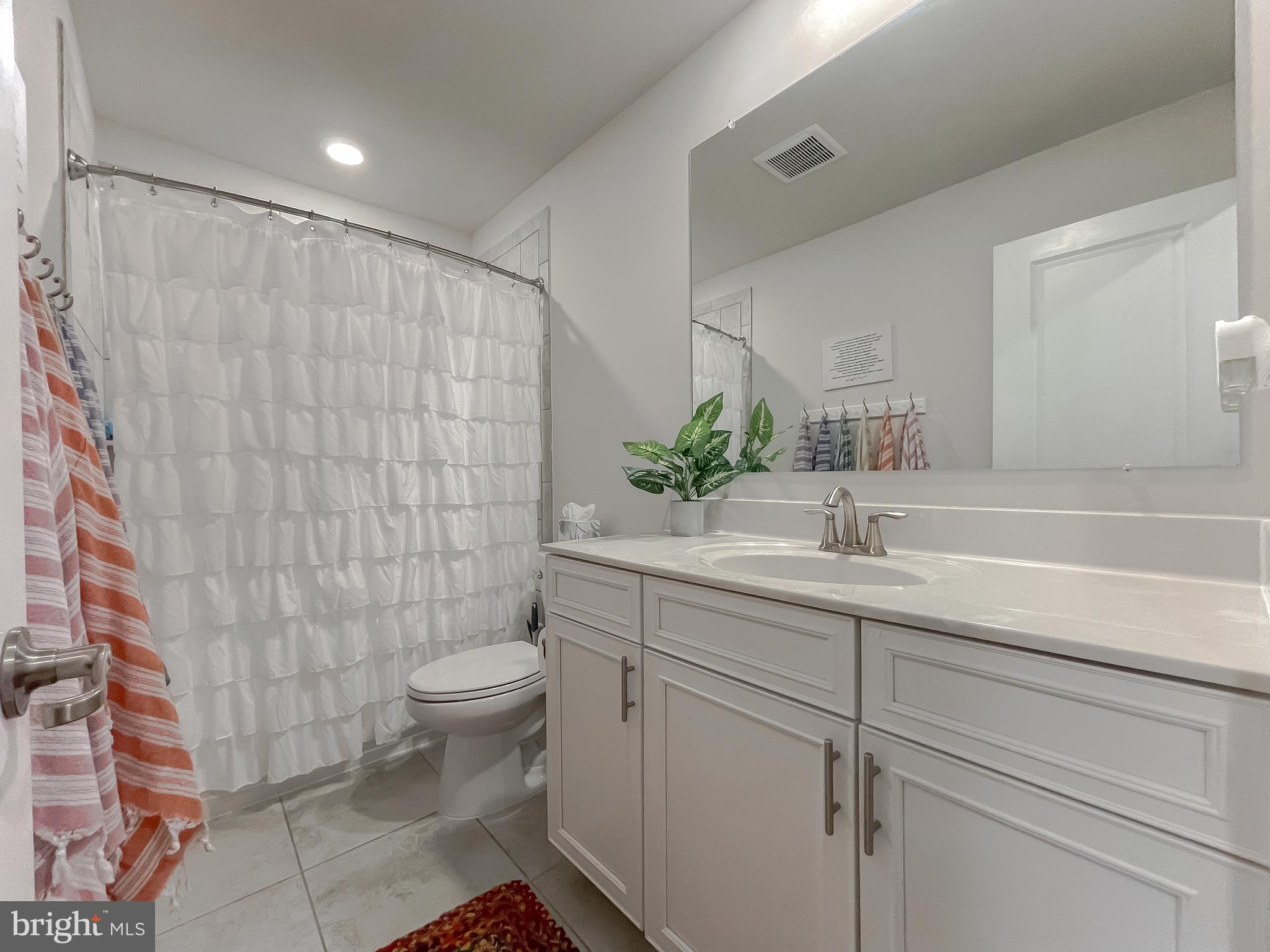 WOODS OF MYRTLE POINT - Residential