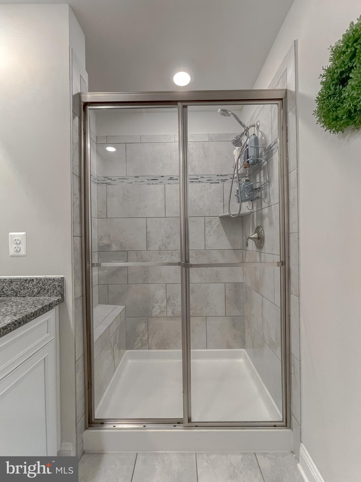 WOODS OF MYRTLE POINT - Residential