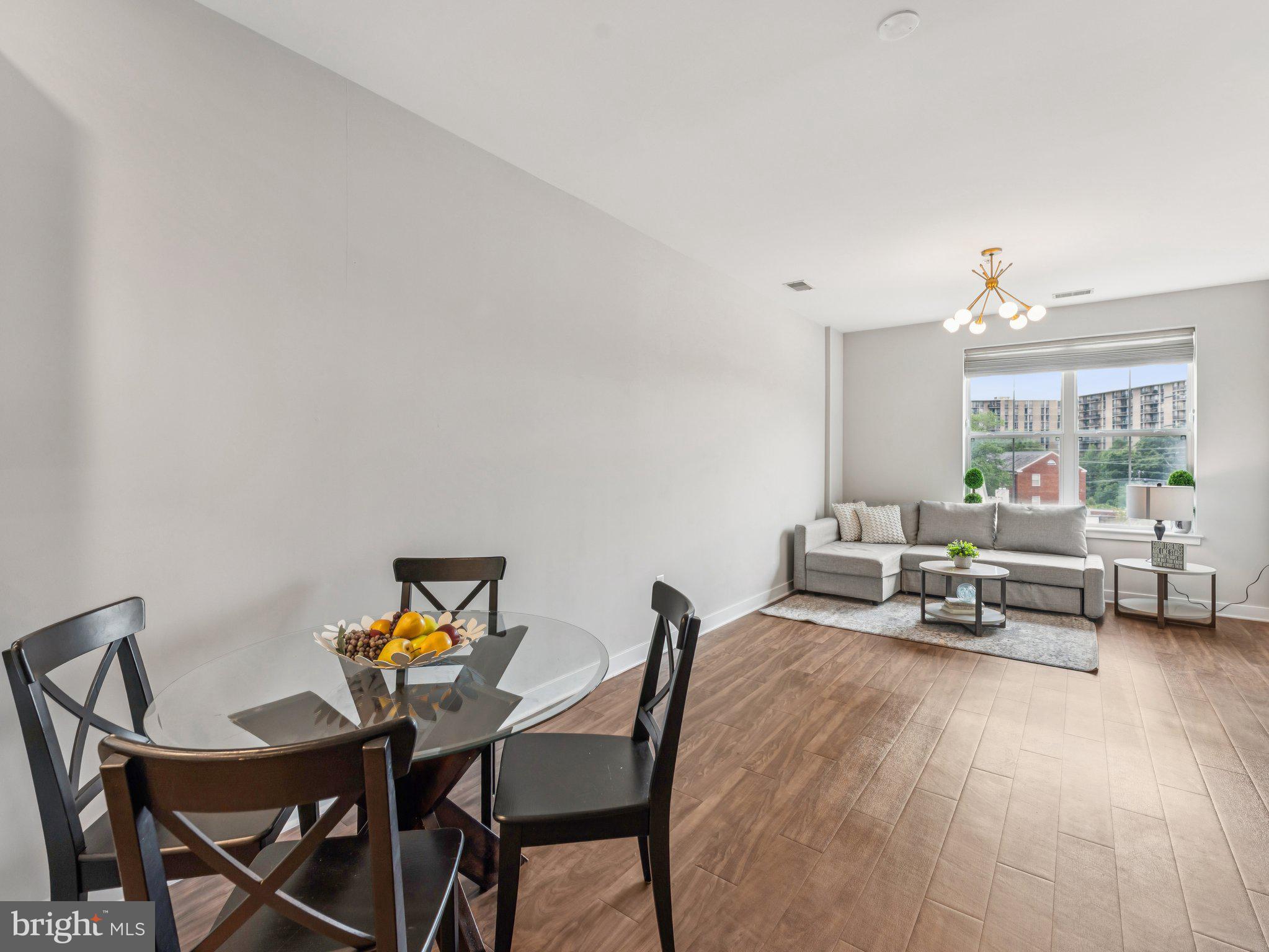 BARCROFT - Residential