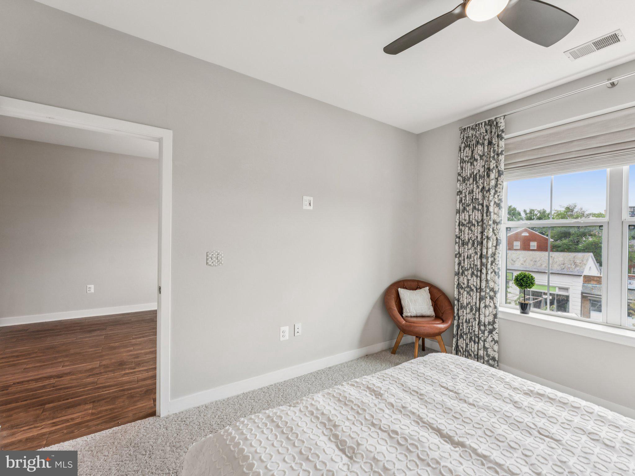 BARCROFT - Residential