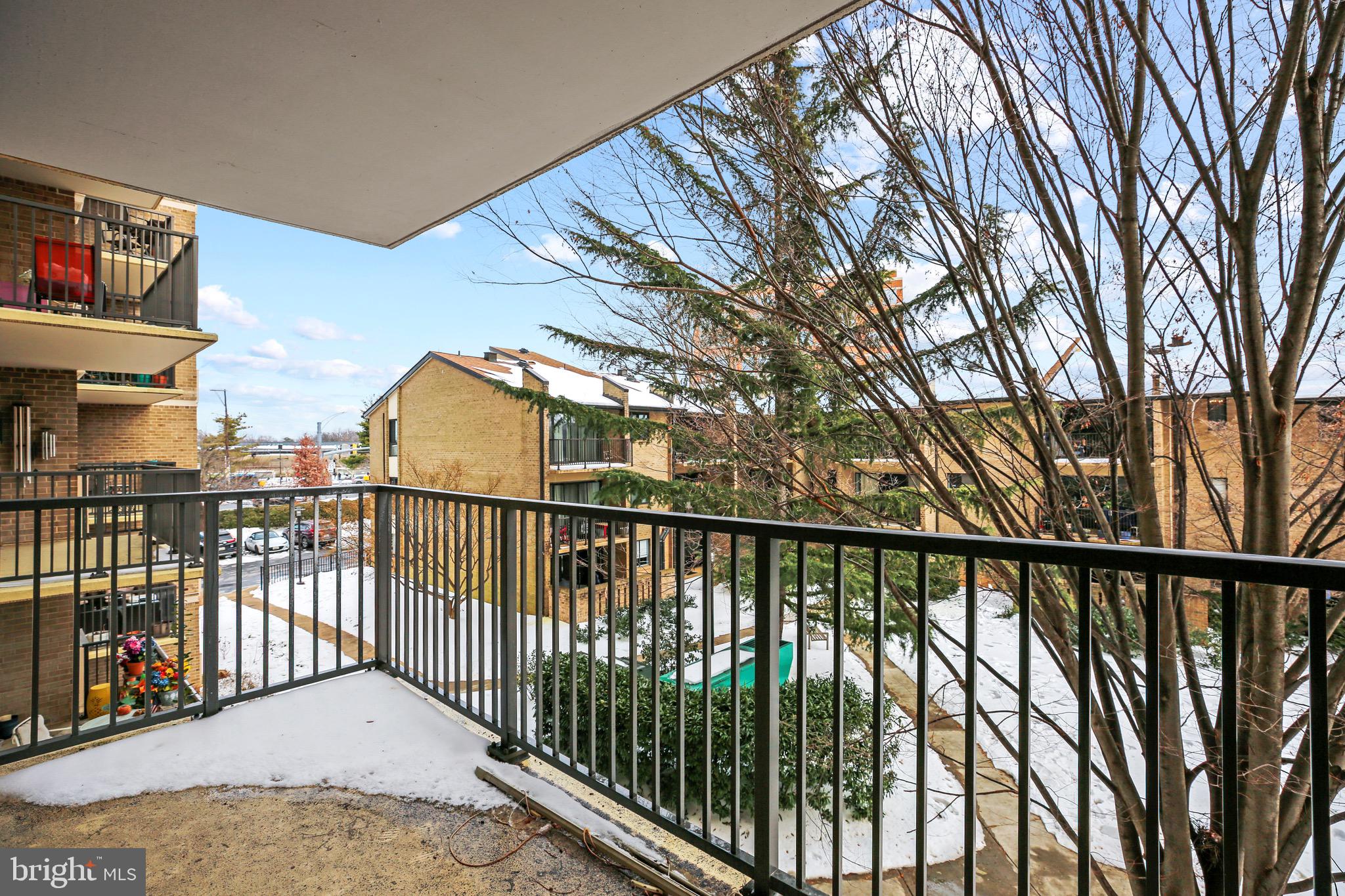 AMERICANA CENTRE - Residential