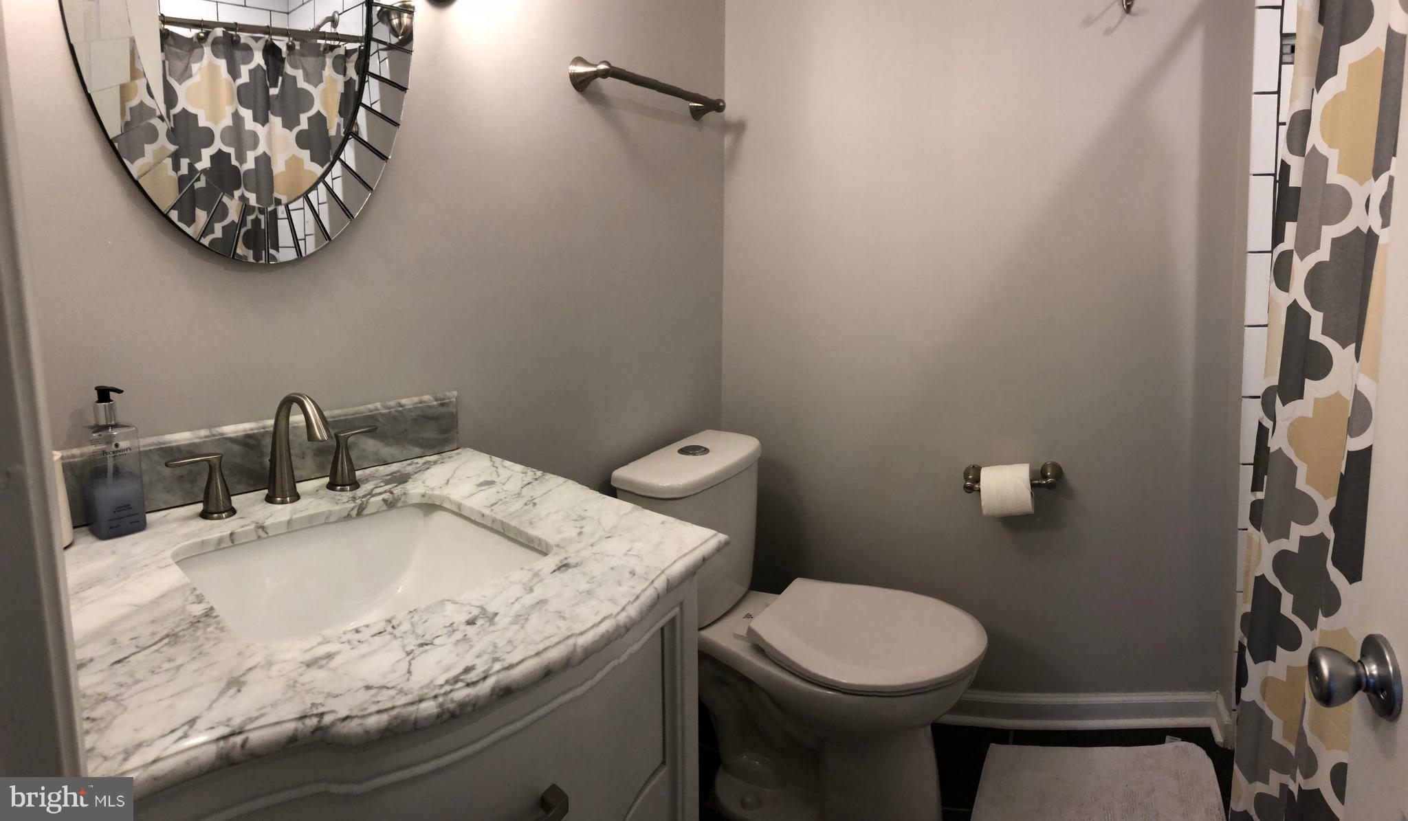 LAKE OF THE WOODS - Residential Lease