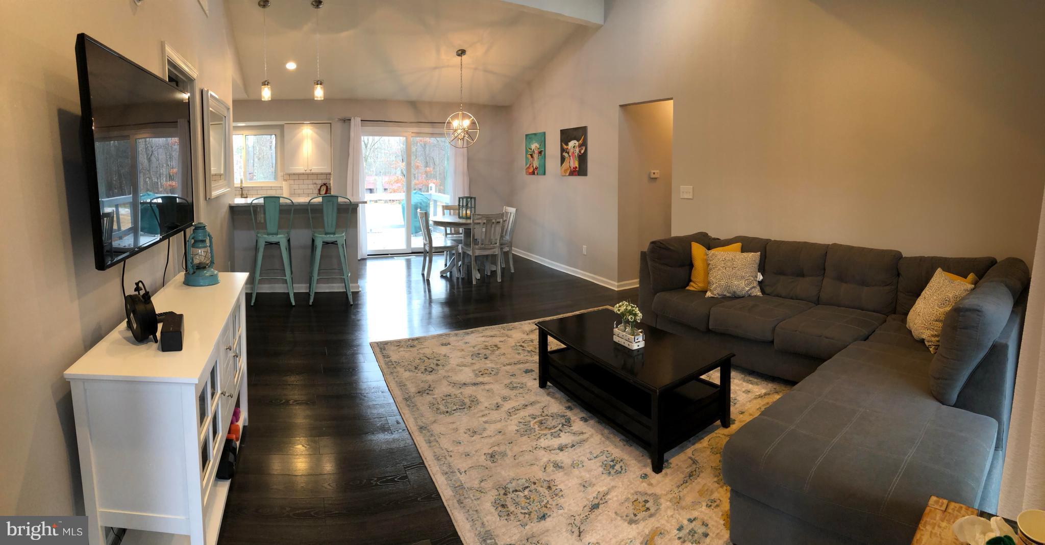 LAKE OF THE WOODS - Residential Lease