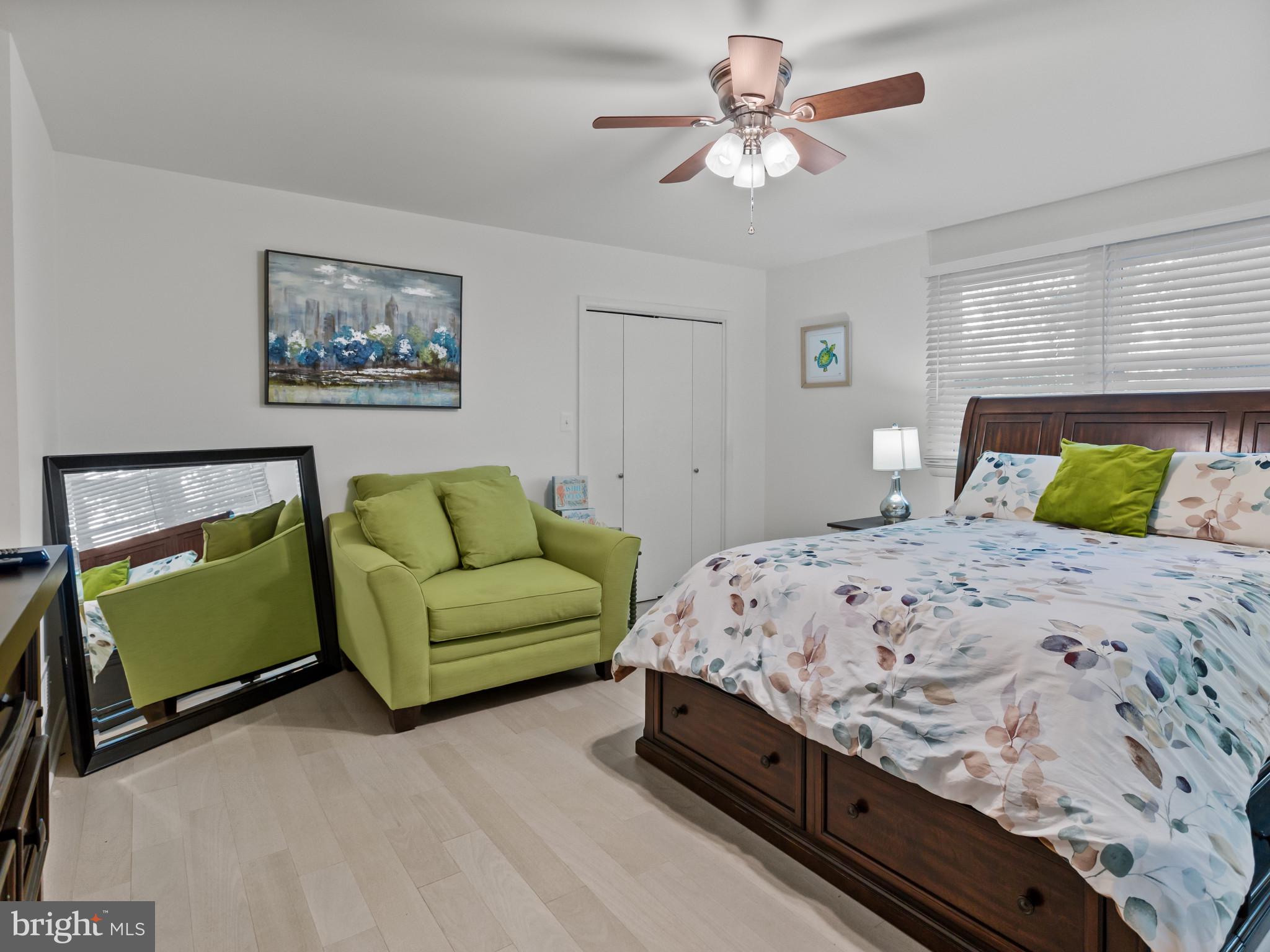 TEMPLE HILLS - Residential