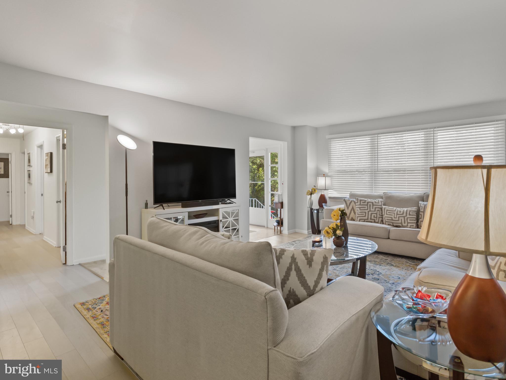 TEMPLE HILLS - Residential