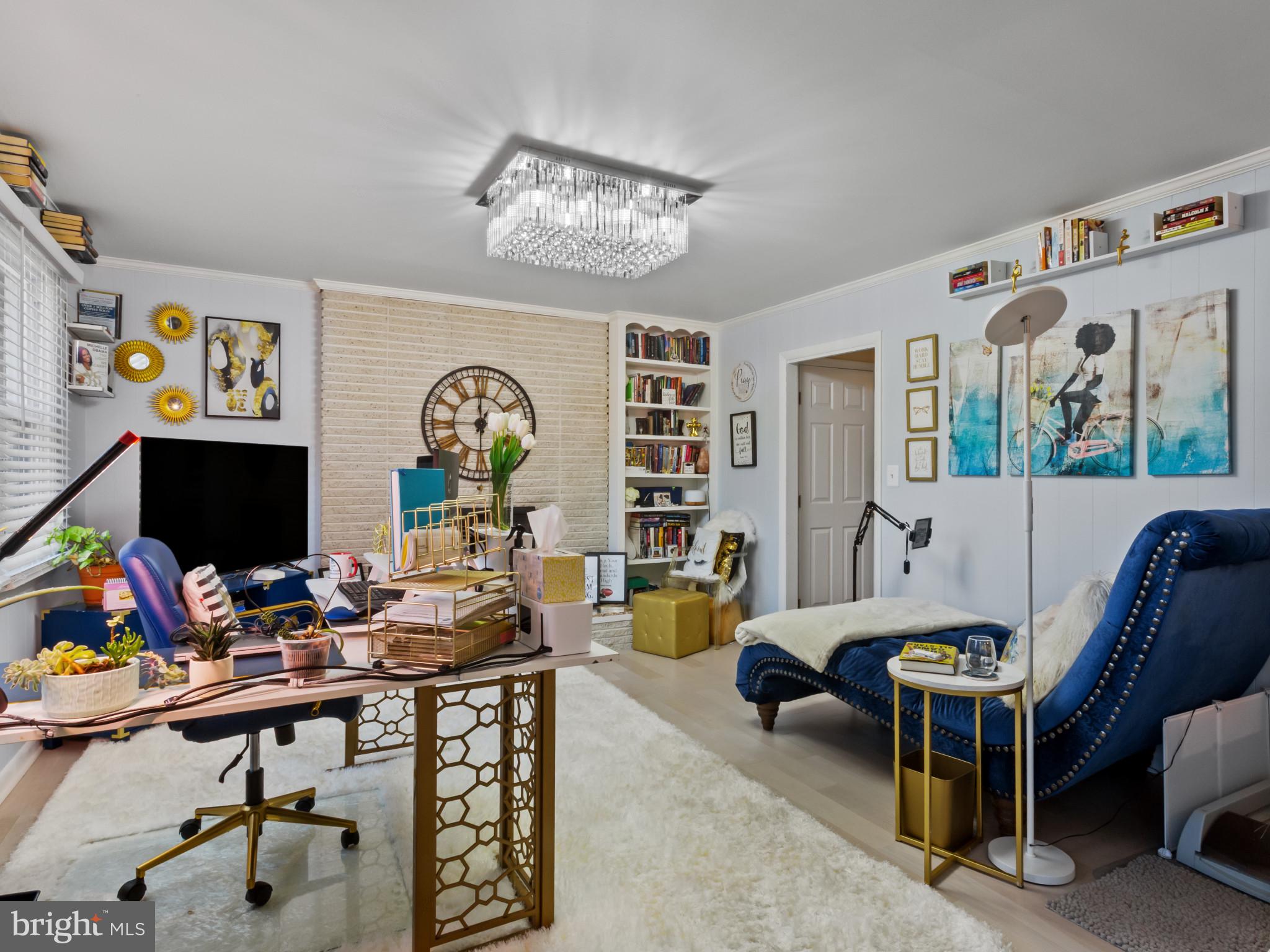 TEMPLE HILLS - Residential