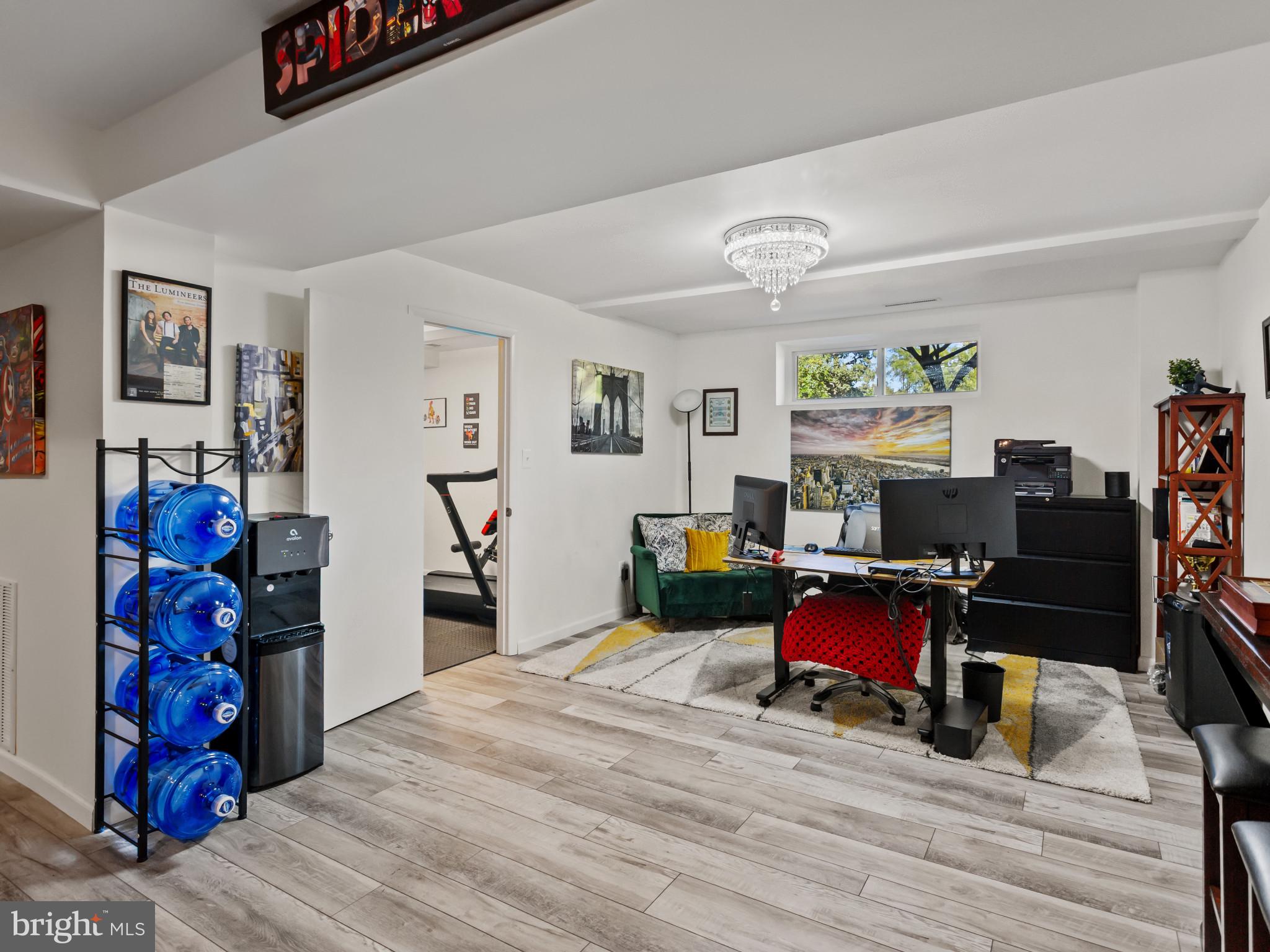 TEMPLE HILLS - Residential