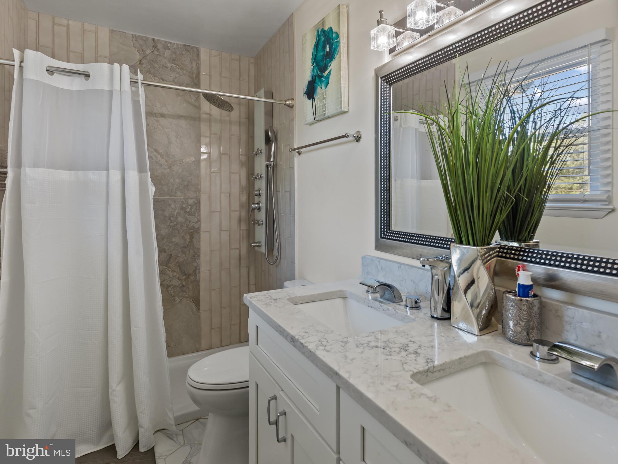 TEMPLE HILLS - Residential