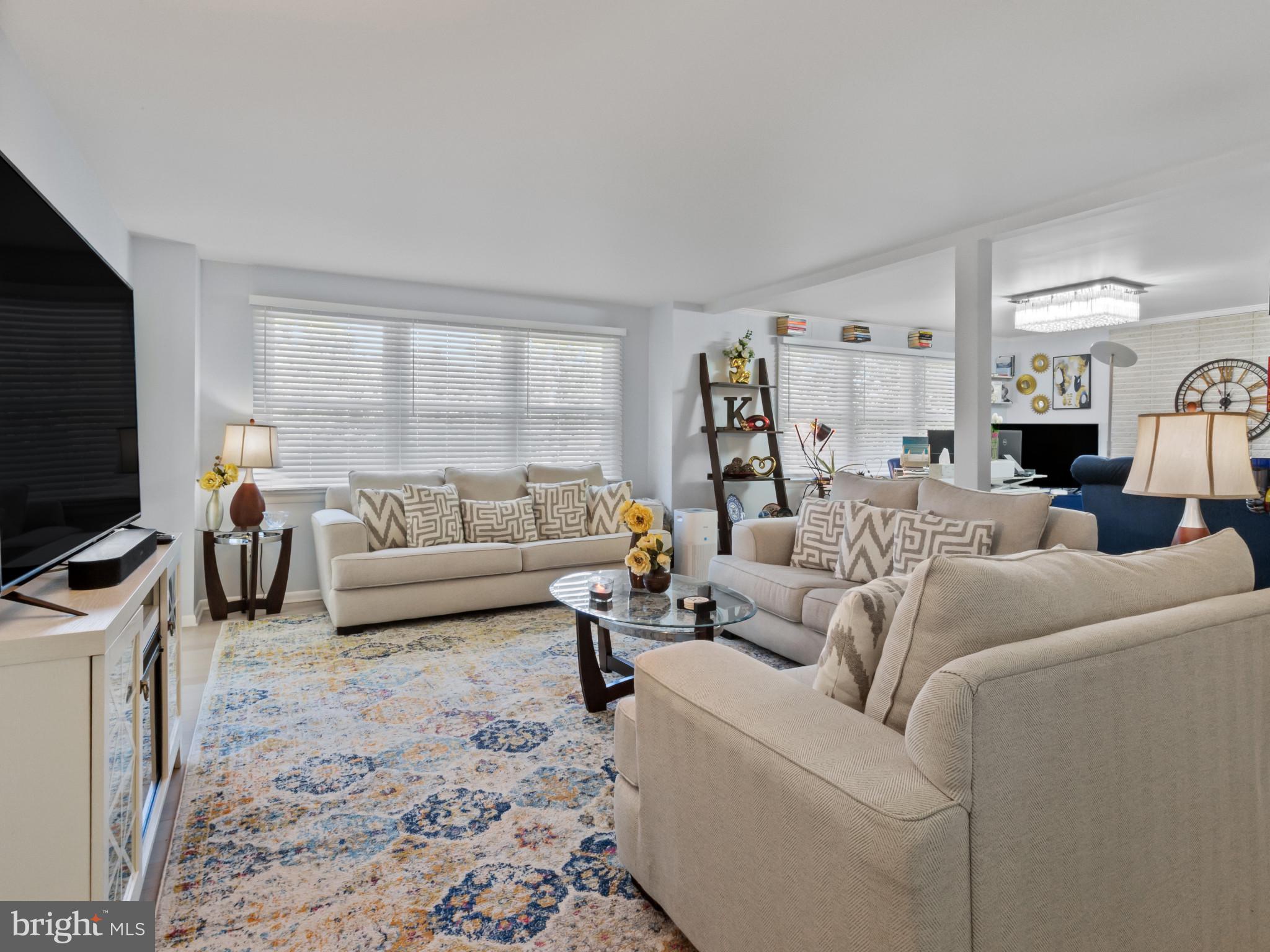 TEMPLE HILLS - Residential