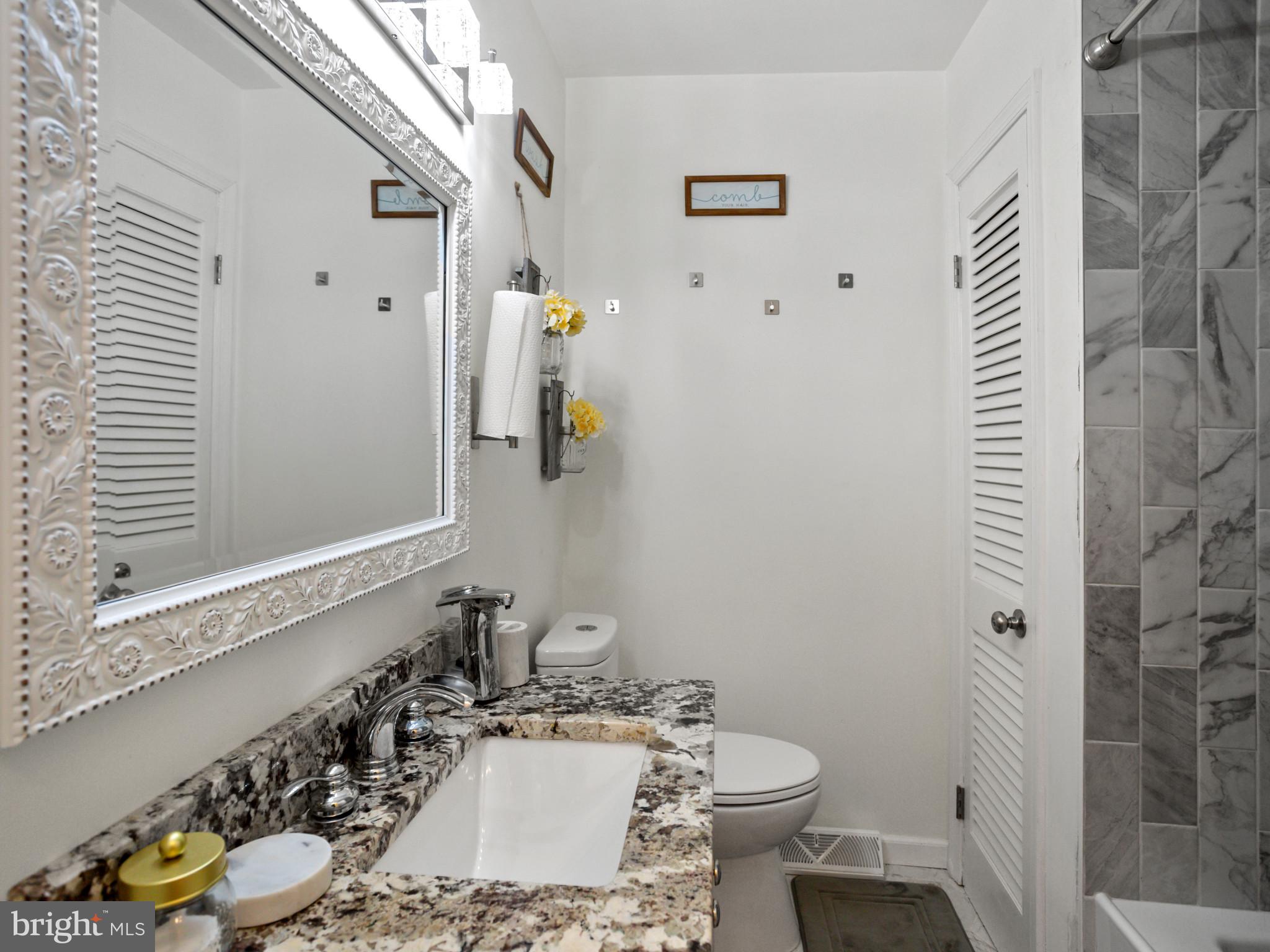 TEMPLE HILLS - Residential