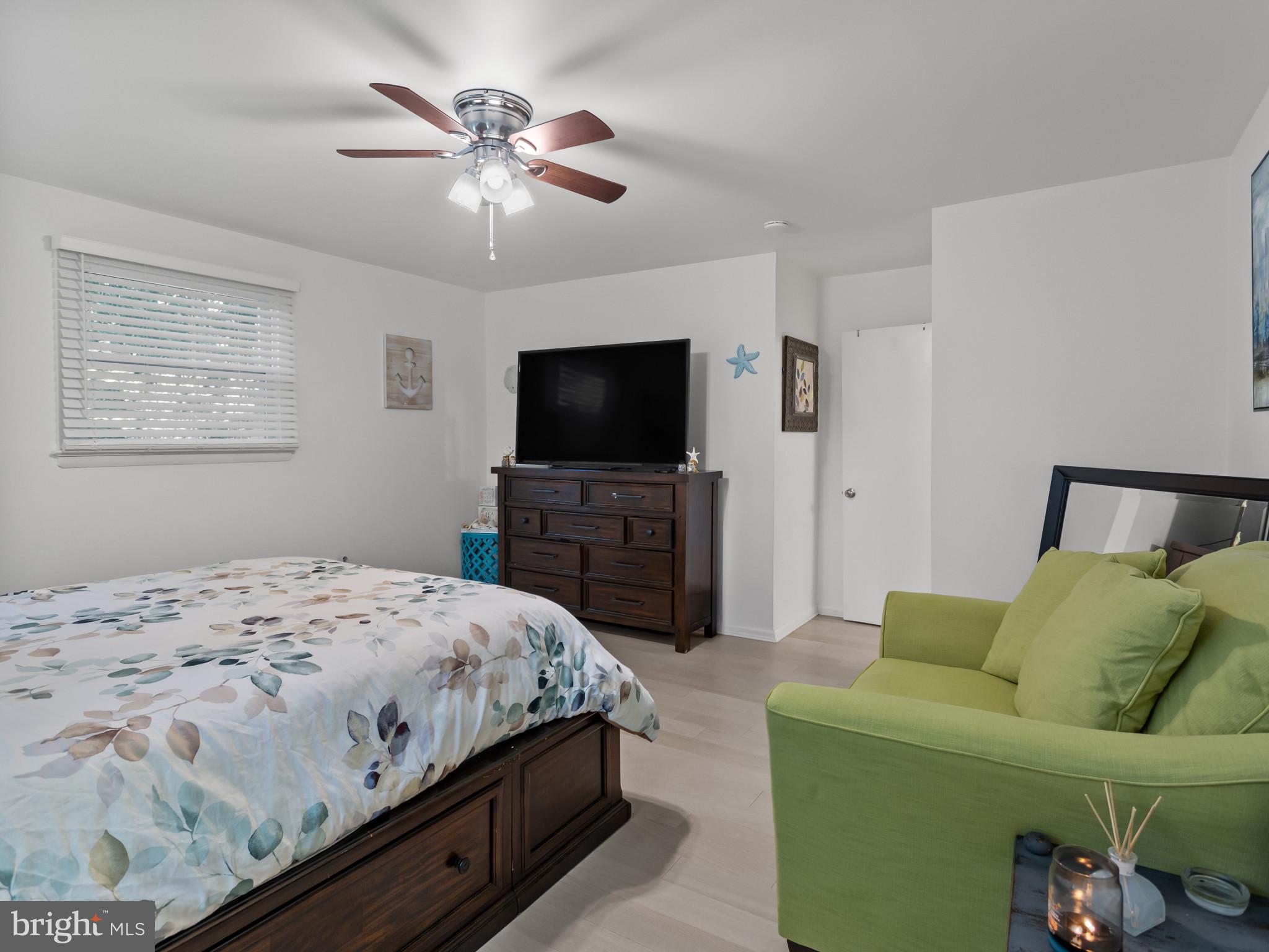 TEMPLE HILLS - Residential