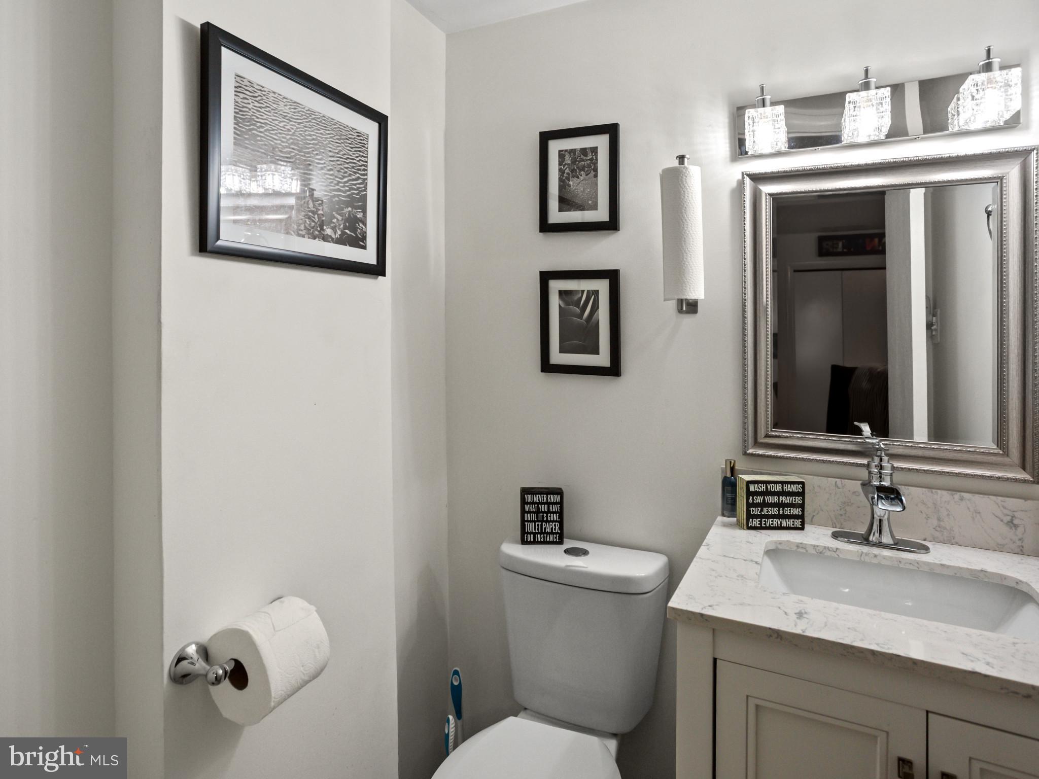 TEMPLE HILLS - Residential