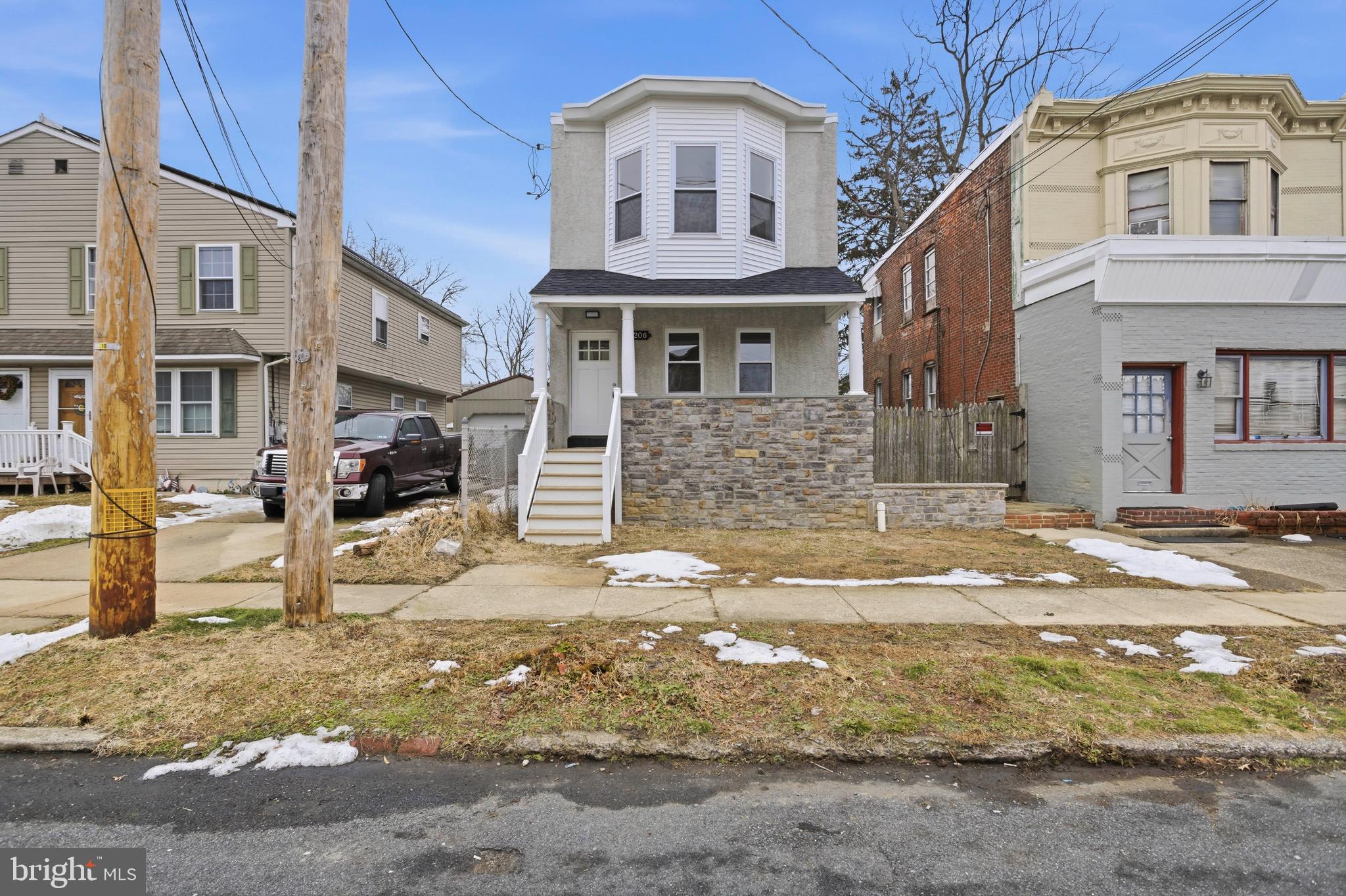 EDDINGTON GDNS - Residential