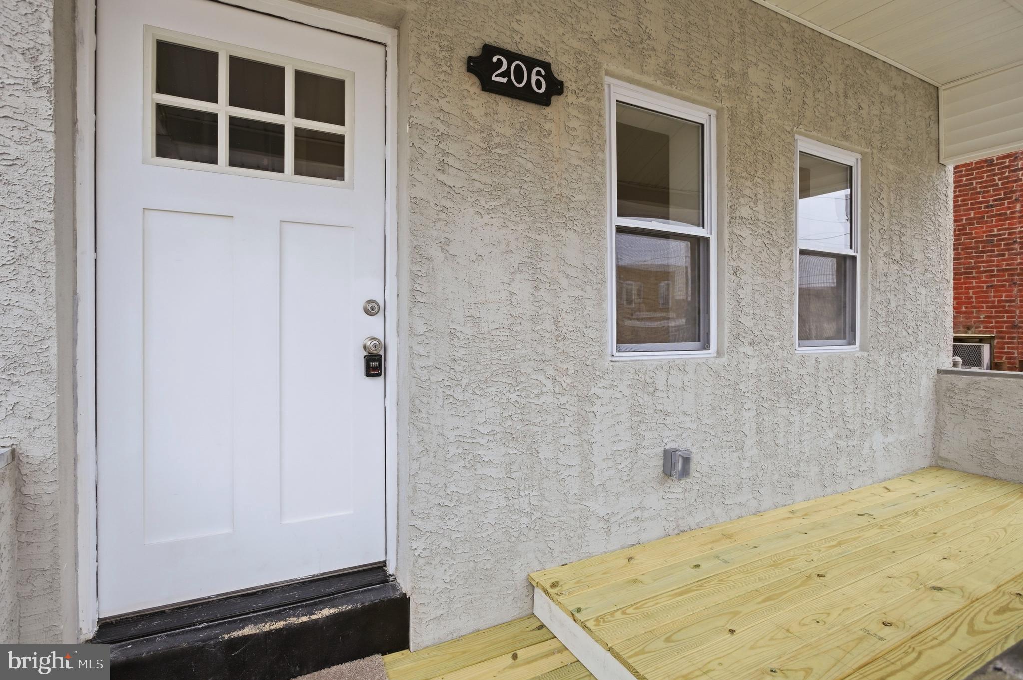 EDDINGTON GDNS - Residential