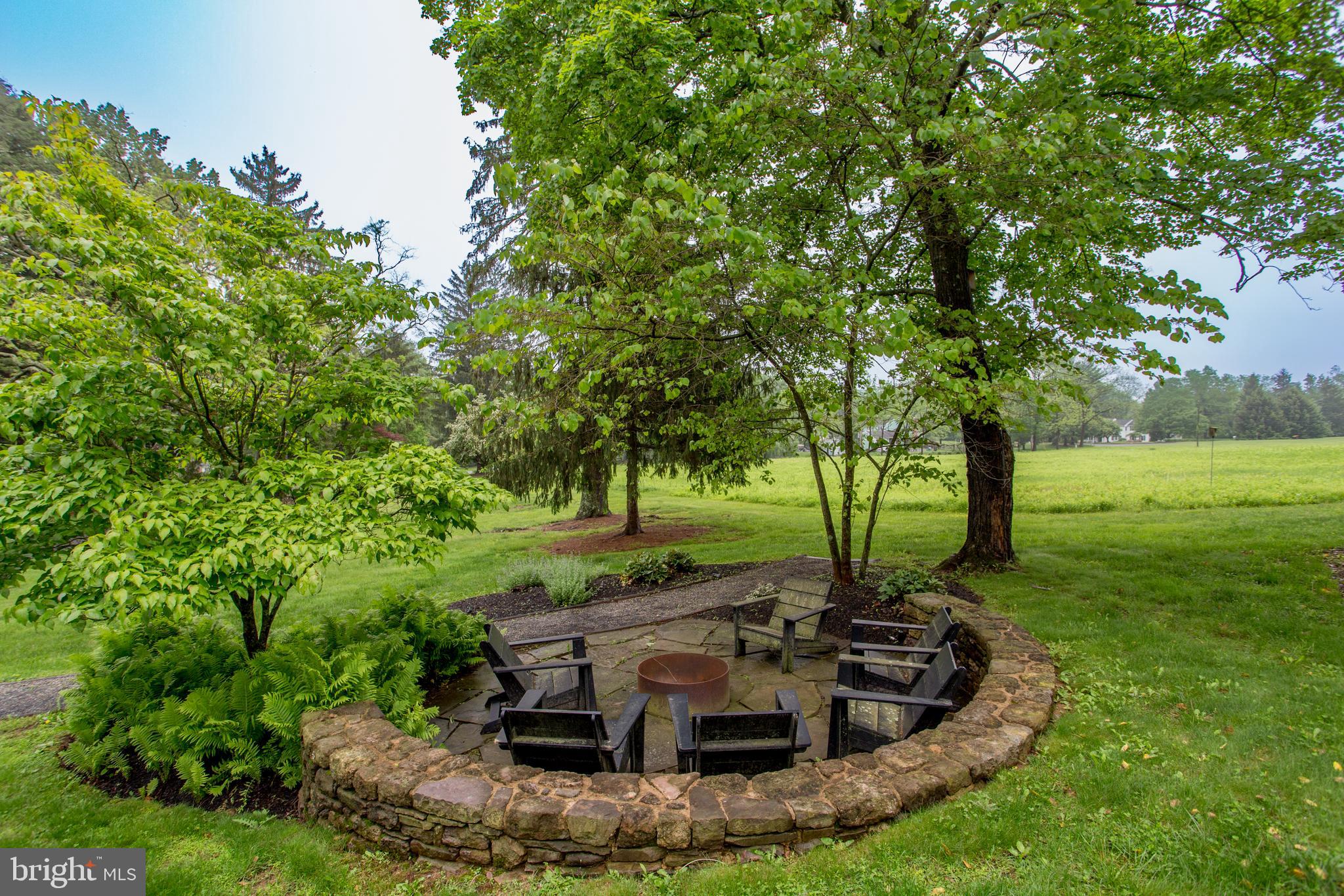 3864 SPRING VALLEY ROAD