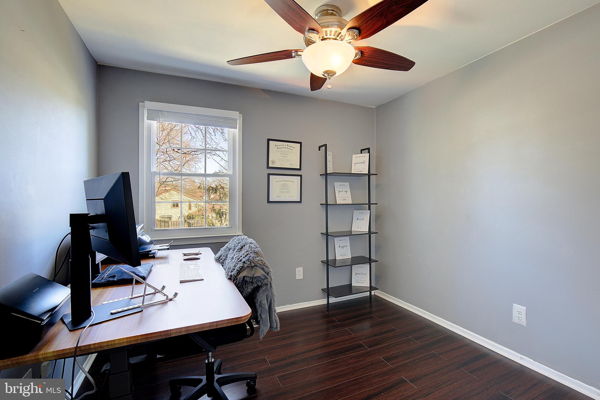 CROFTON SQUARE - Residential