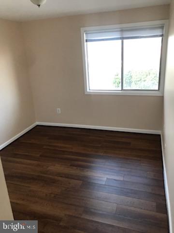 HOLLY HILL CONDOMINIUMS - Residential Lease