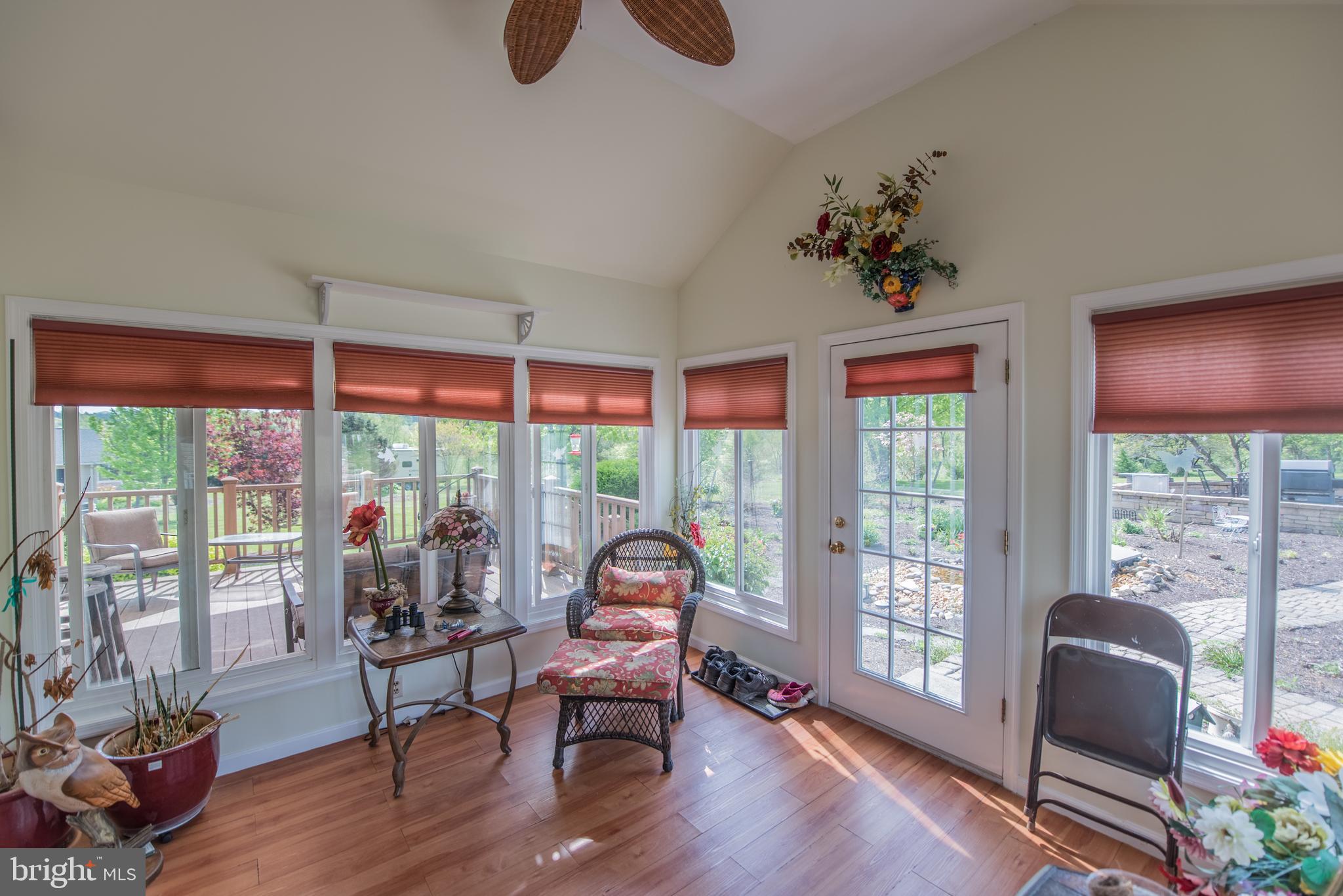 RIDGE VIEW - Residential