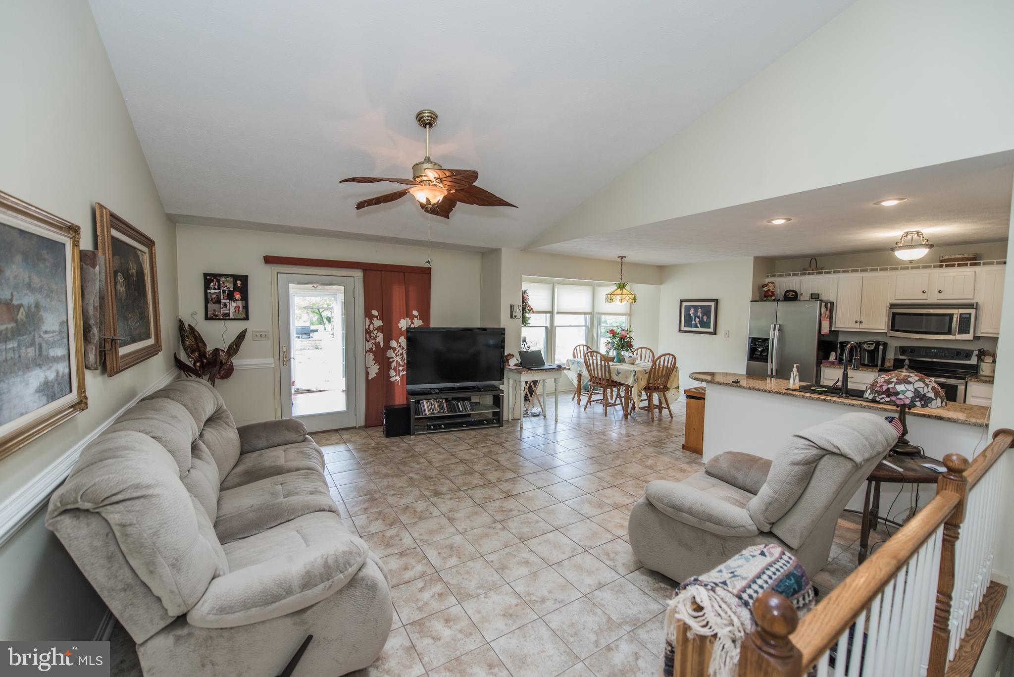 RIDGE VIEW - Residential