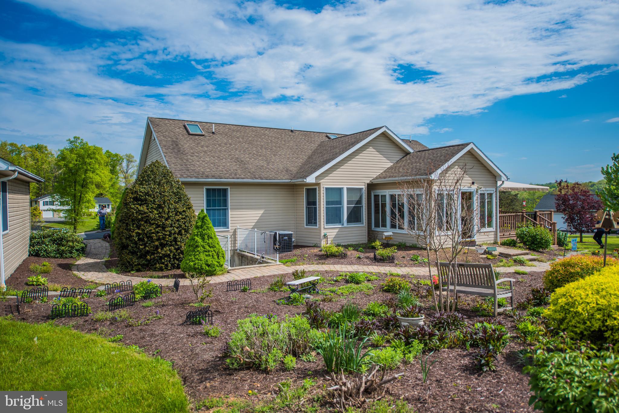 RIDGE VIEW - Residential