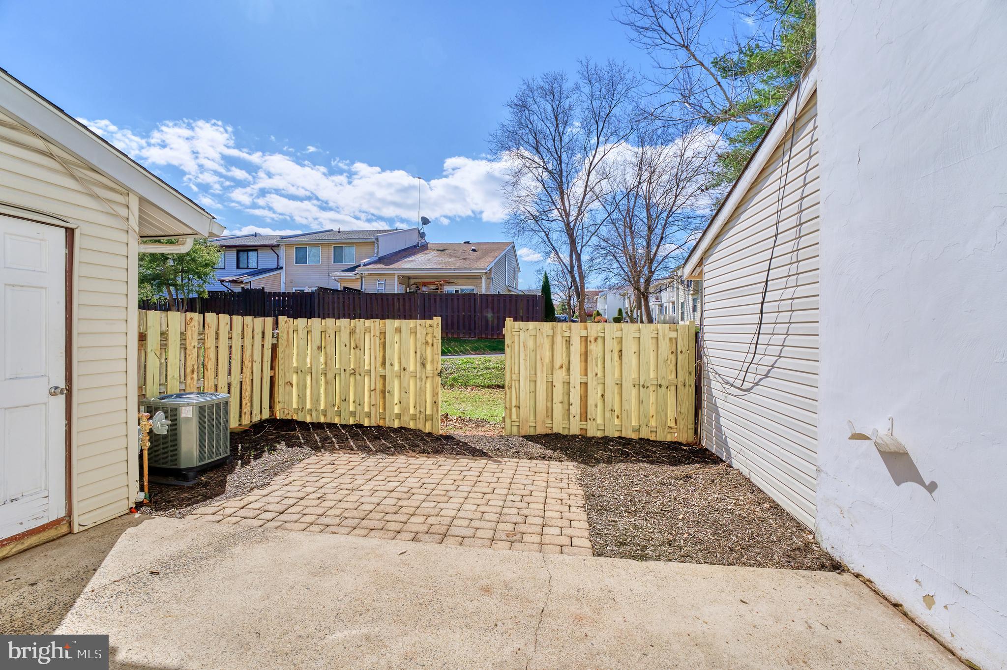 SUGARLAND RUN - Residential