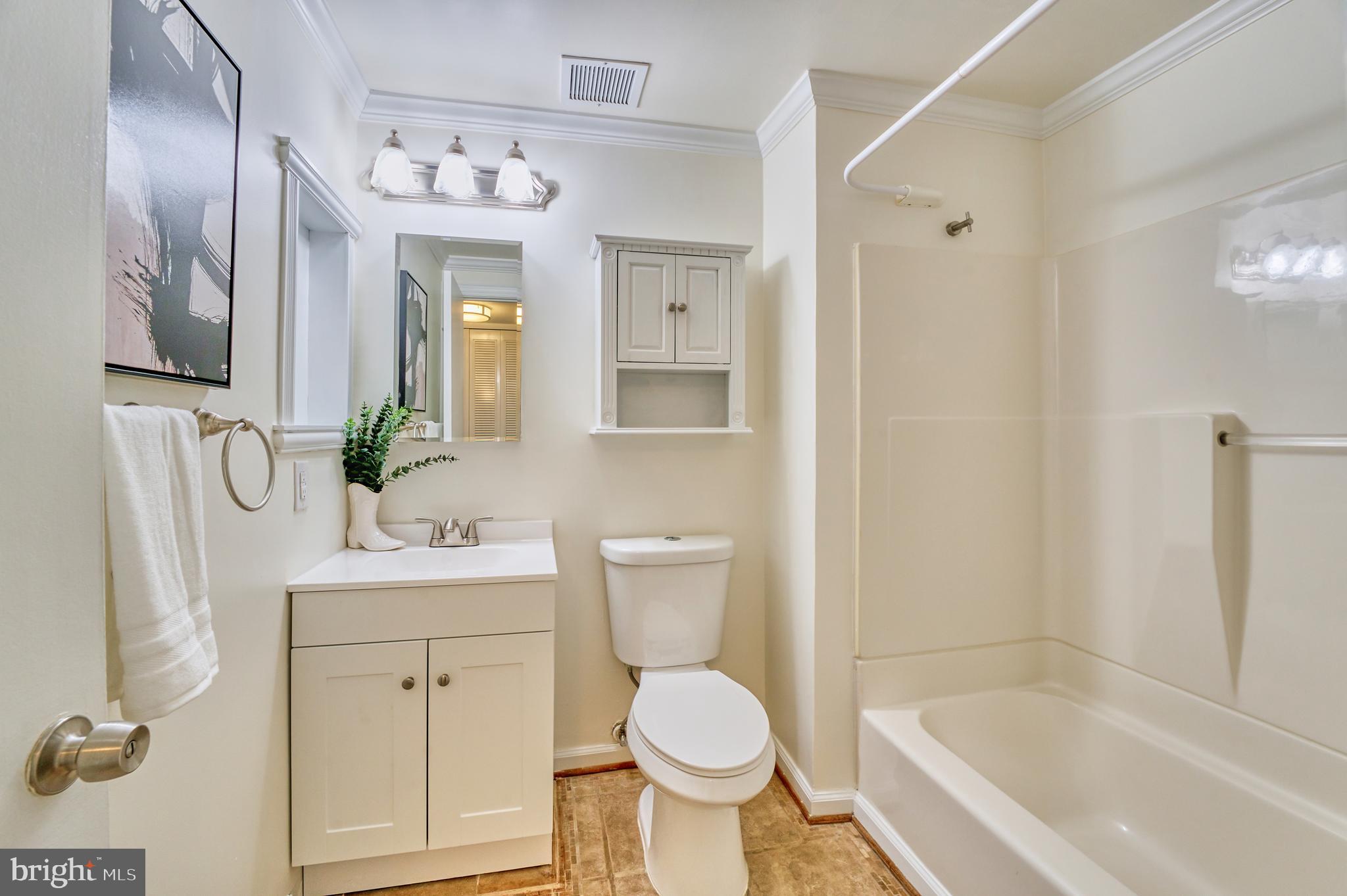 SUGARLAND RUN - Residential