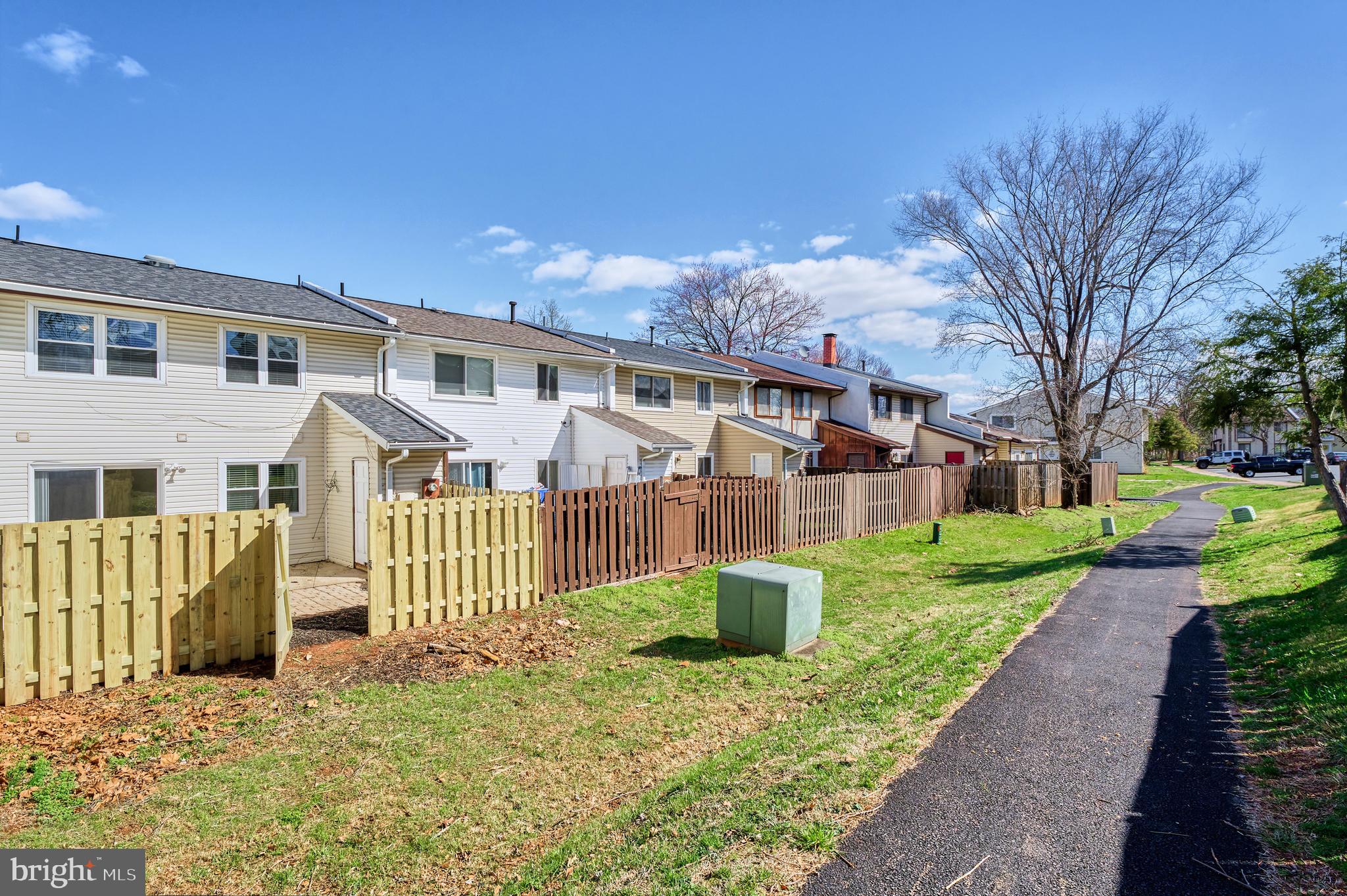 SUGARLAND RUN - Residential