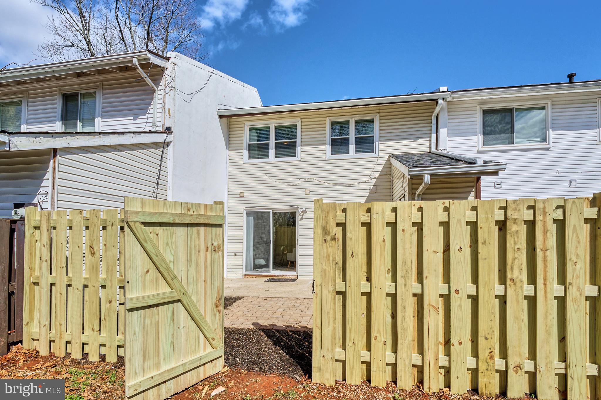 SUGARLAND RUN - Residential