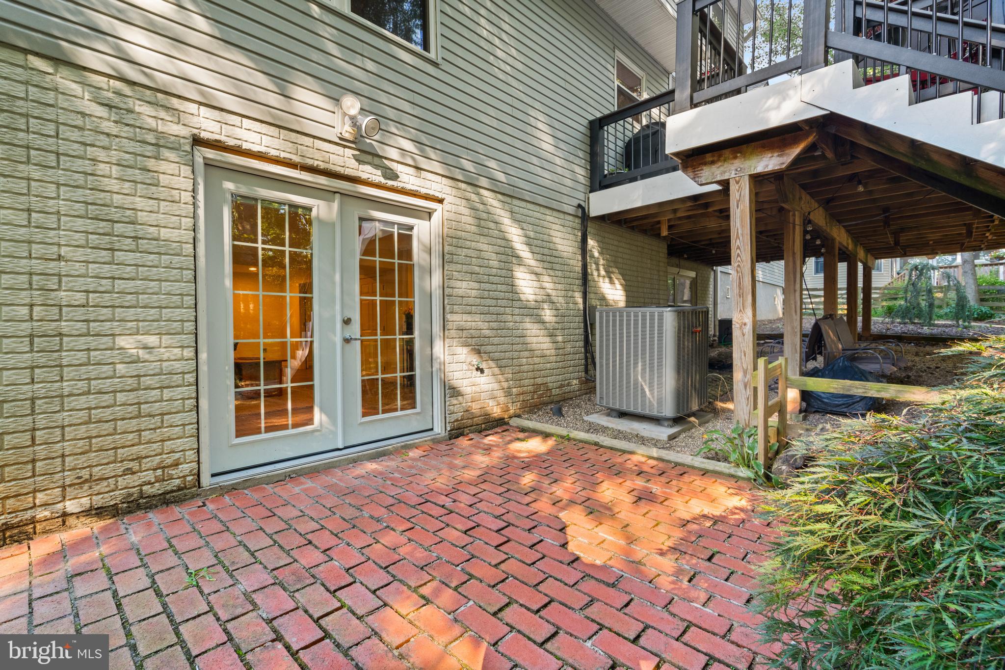 SENECA RIDGE - Residential