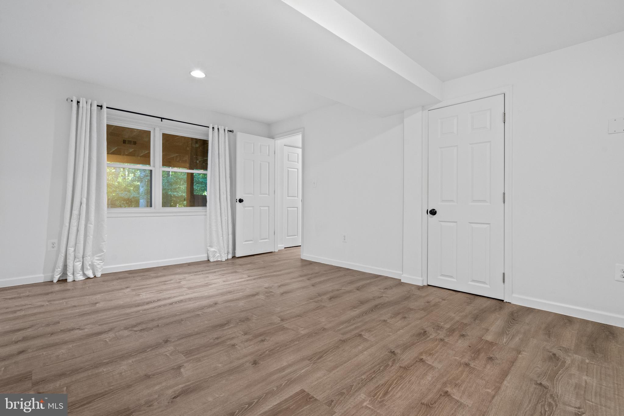 SENECA RIDGE - Residential