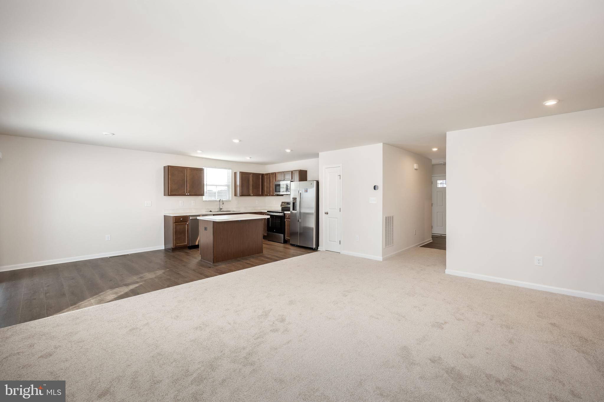 MEARFIELD - Residential