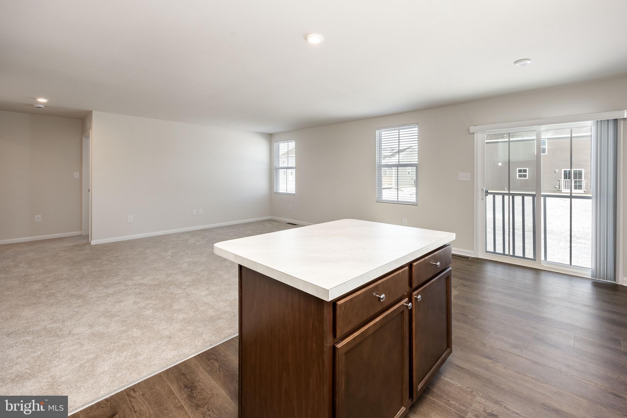 MEARFIELD - Residential