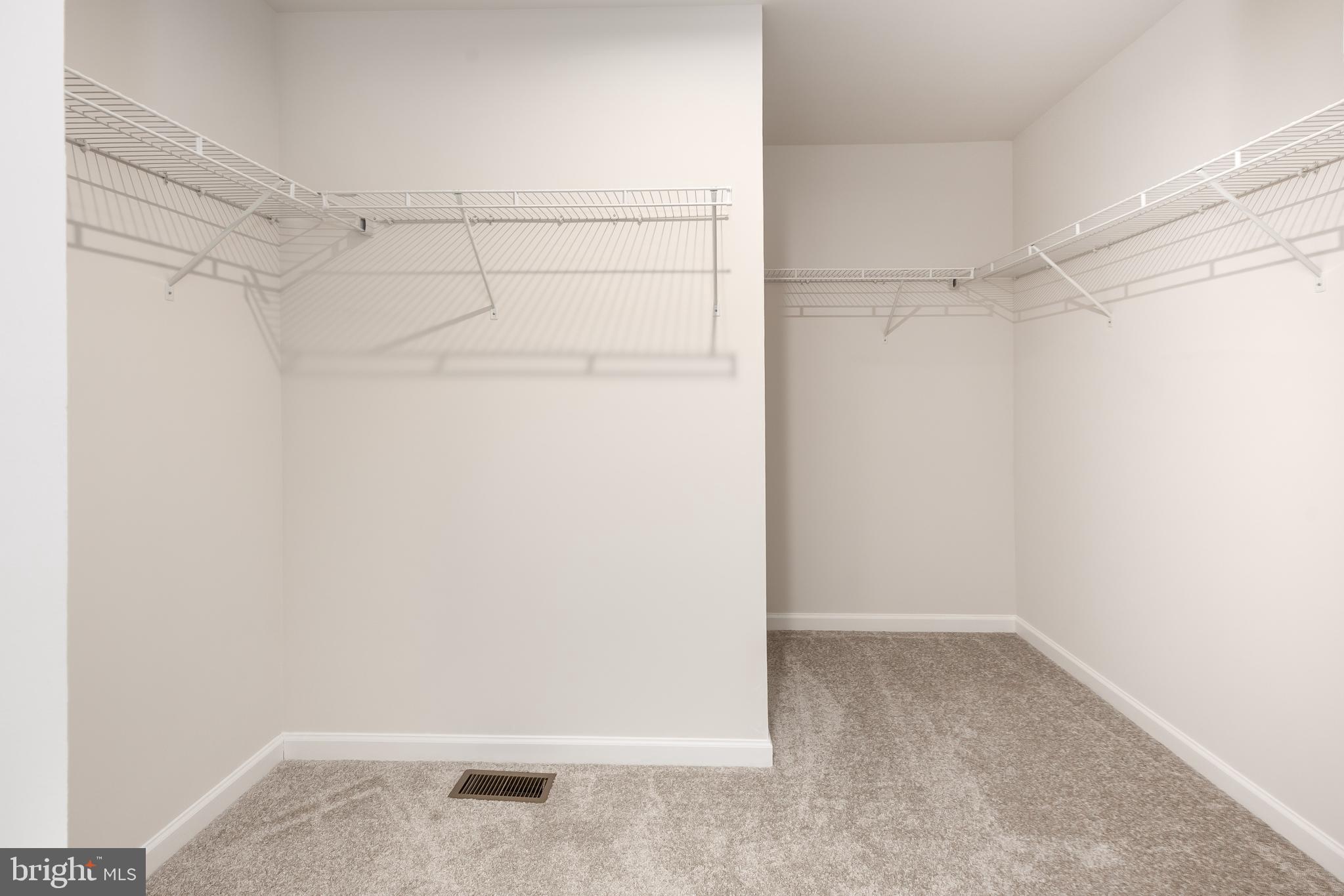 MEARFIELD - Residential