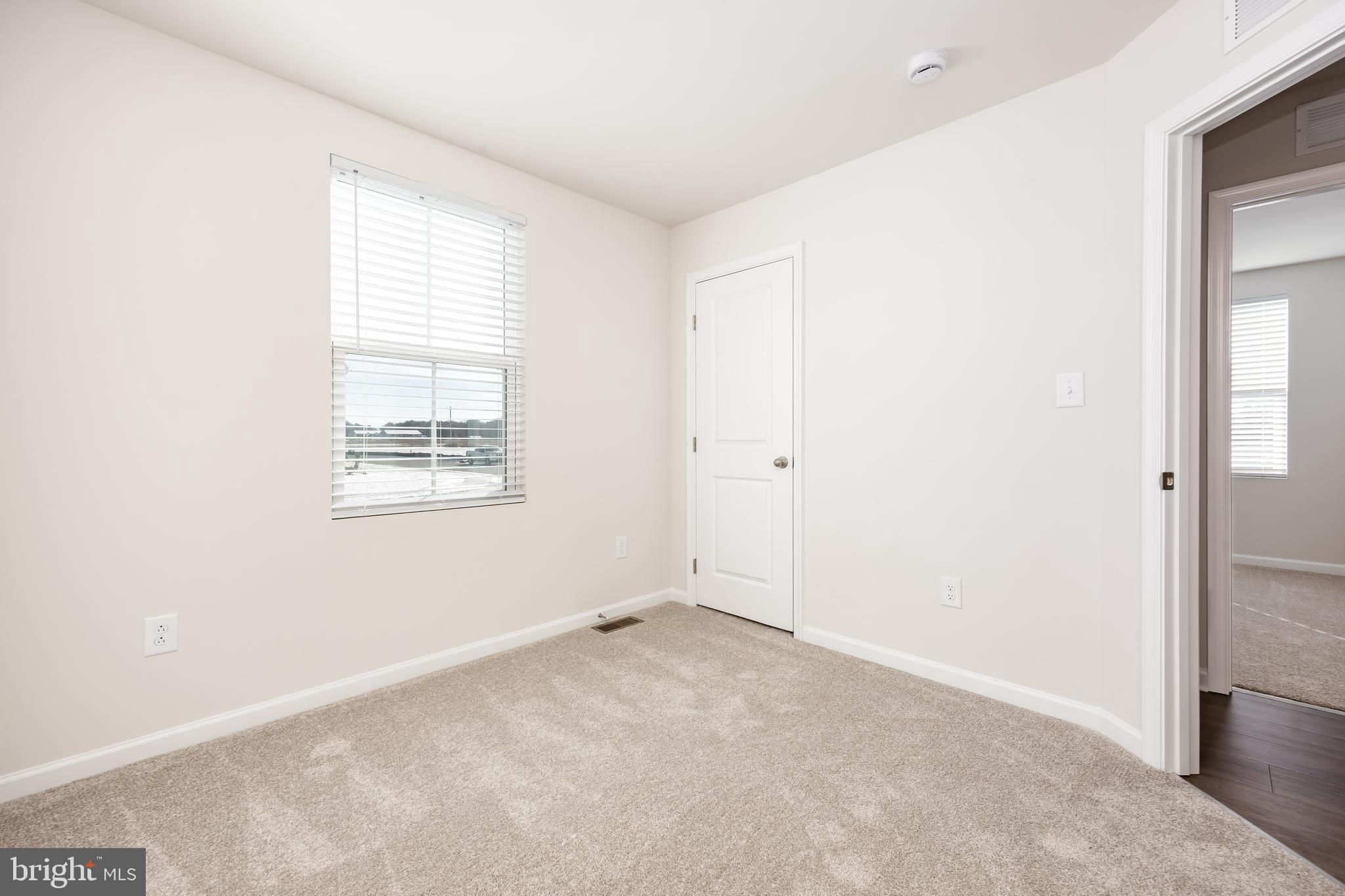 MEARFIELD - Residential