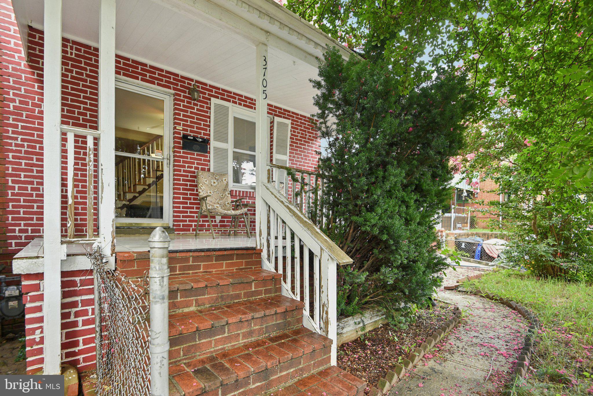 3705 S FOUR MILE RUN DRIVE S