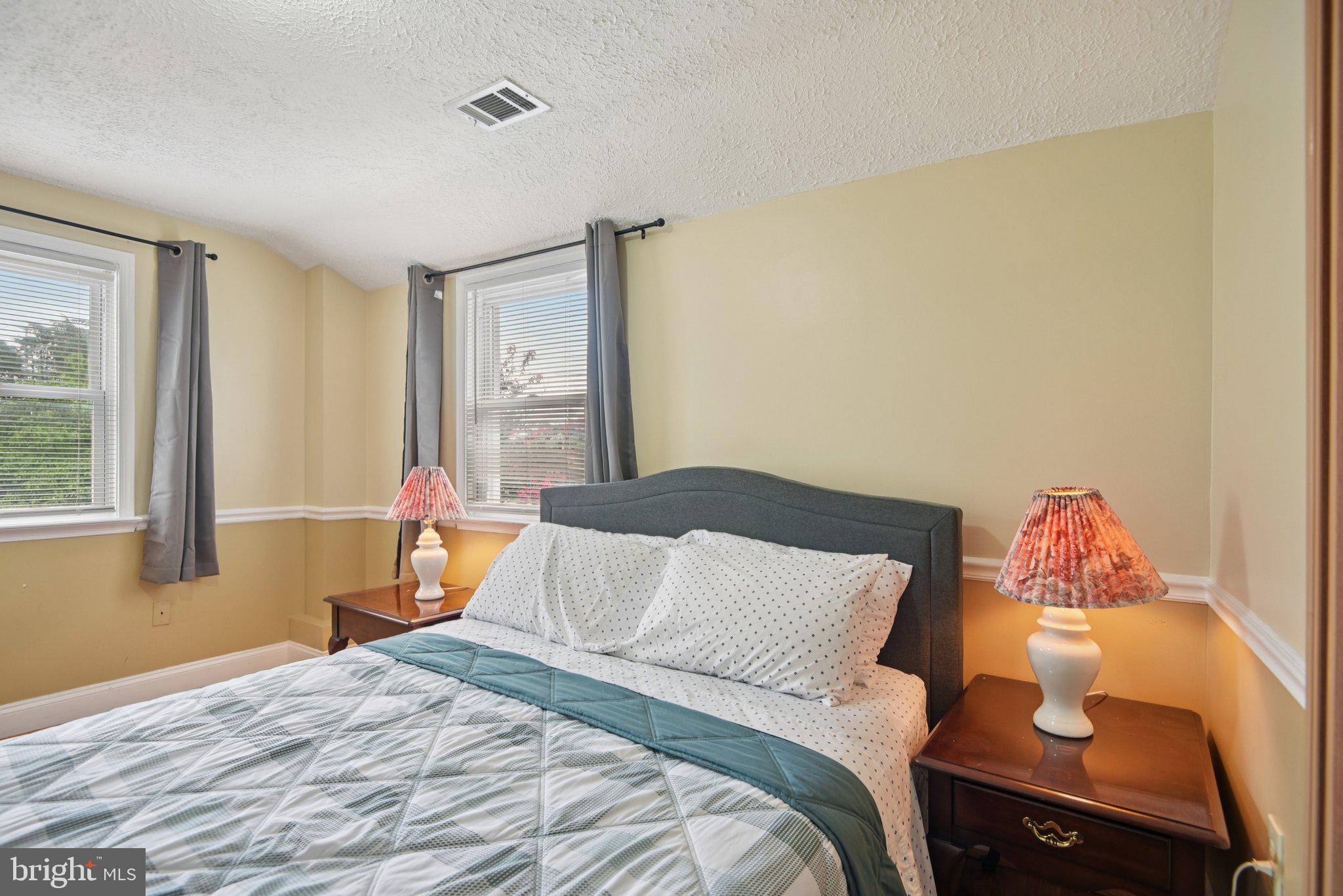 FORT BARNARD HEIGHTS - Residential