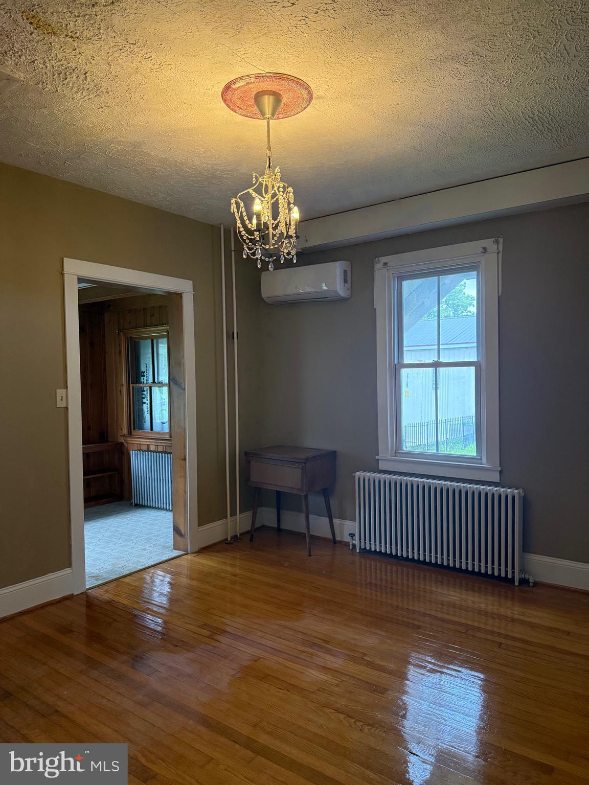 590 AIKEN AVENUE MAIN