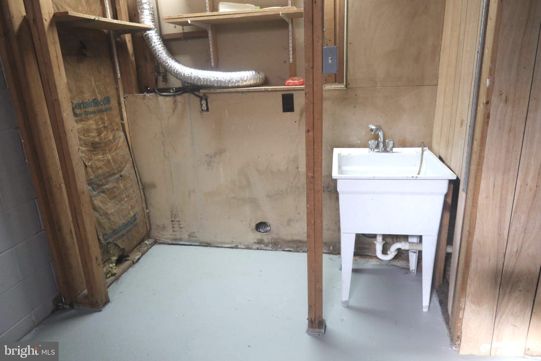 LONDONTOWNE - Residential