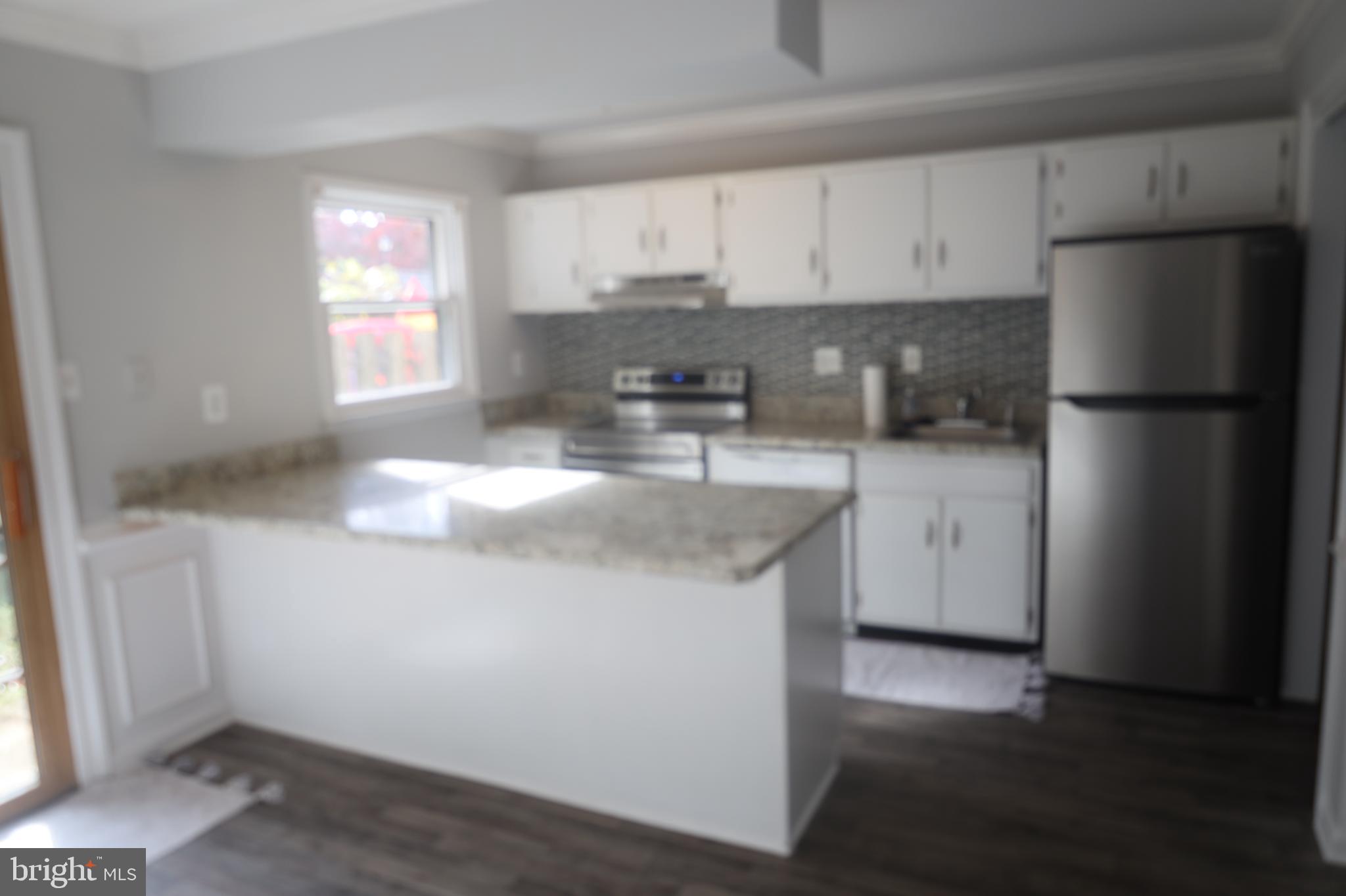 LONDONTOWNE - Residential