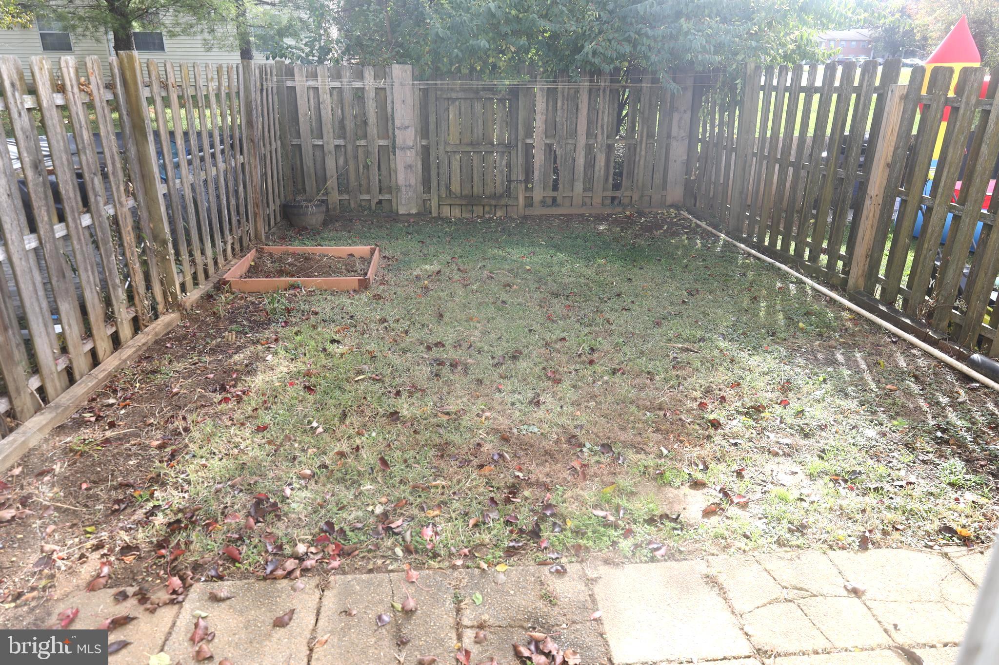 LONDONTOWNE - Residential