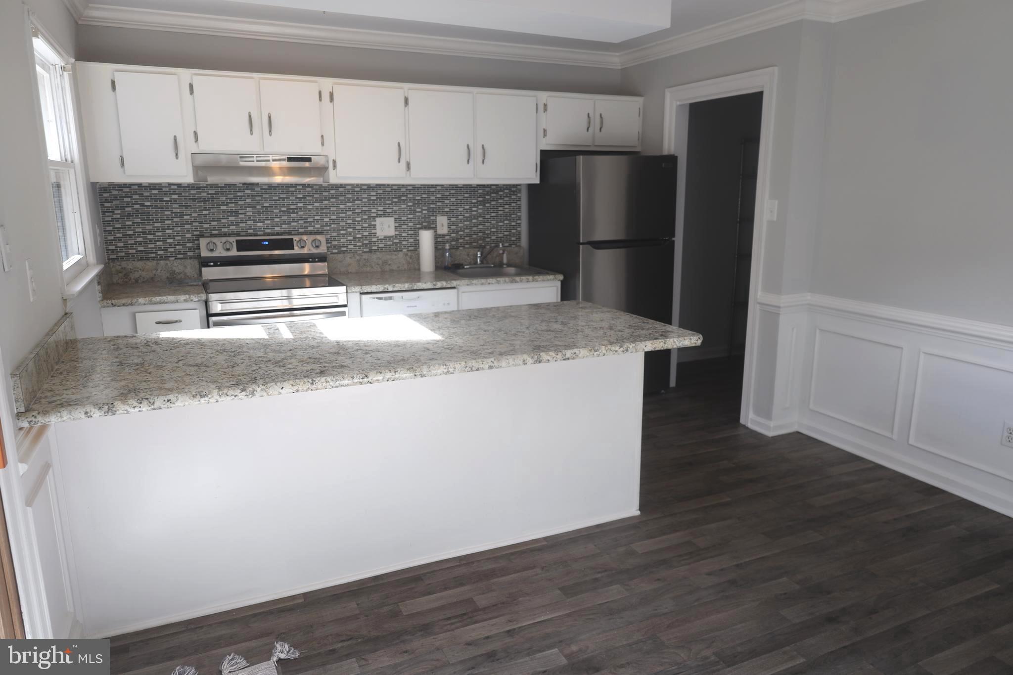 LONDONTOWNE - Residential