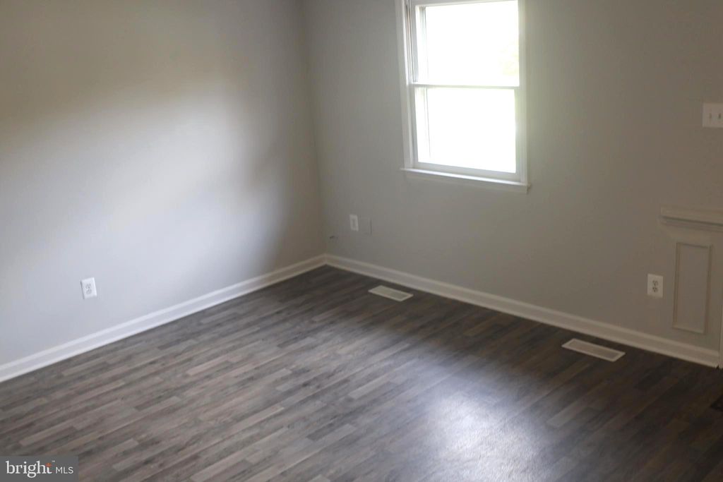 Photo of 1874 Abbey Lane, HAGERSTOWN, MD 21740 (MLS # MDWA2032500)