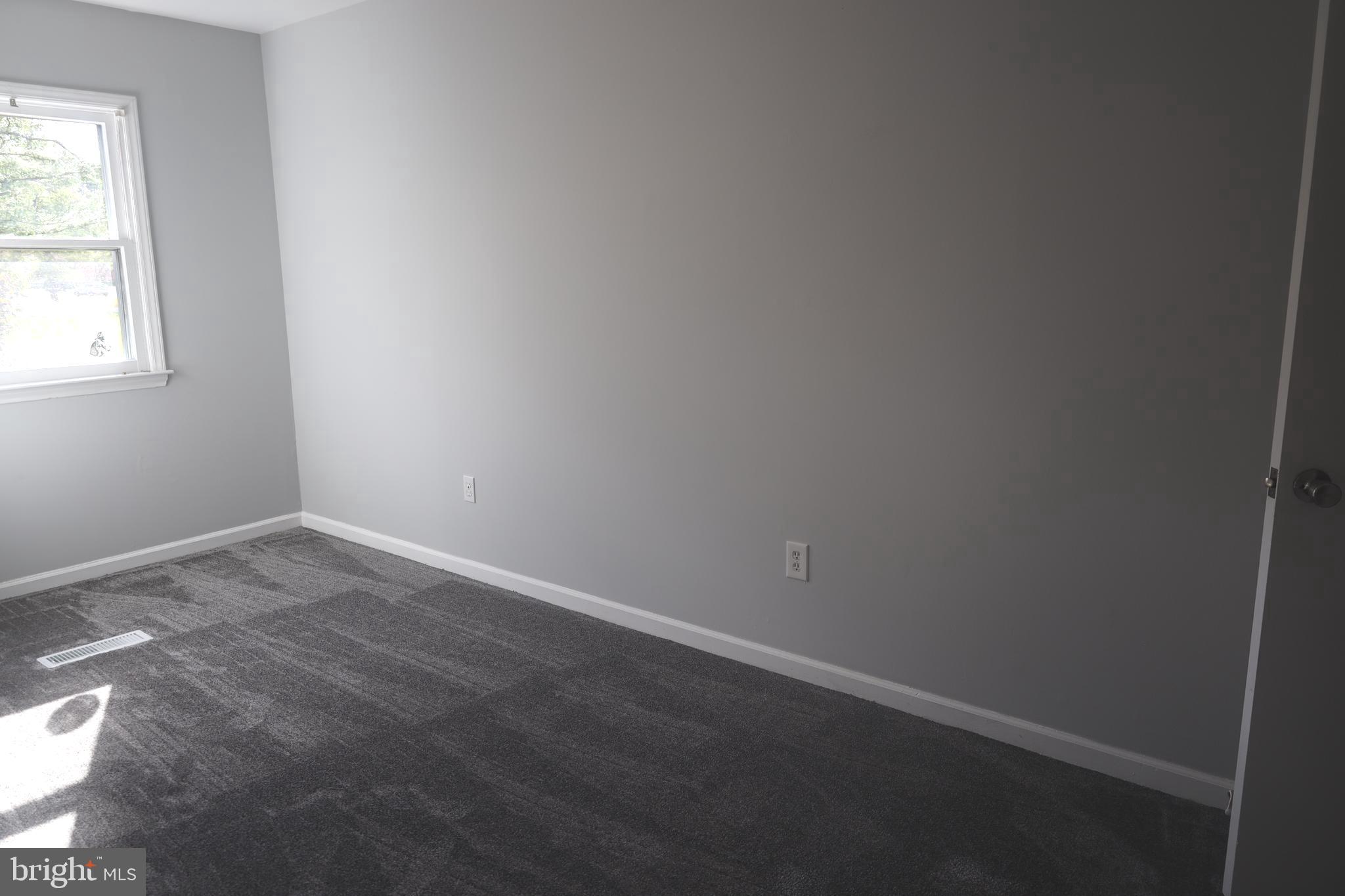 LONDONTOWNE - Residential