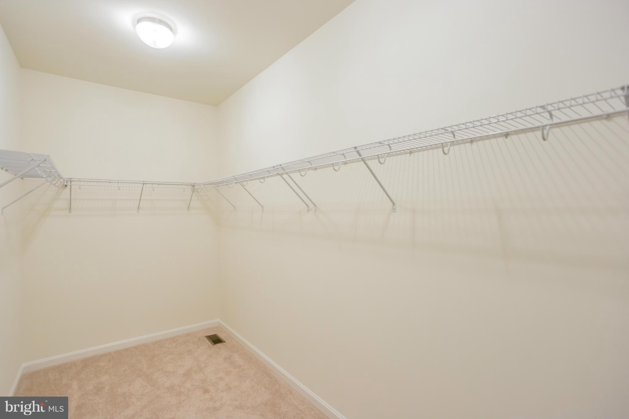 STONE RIDGE - Residential