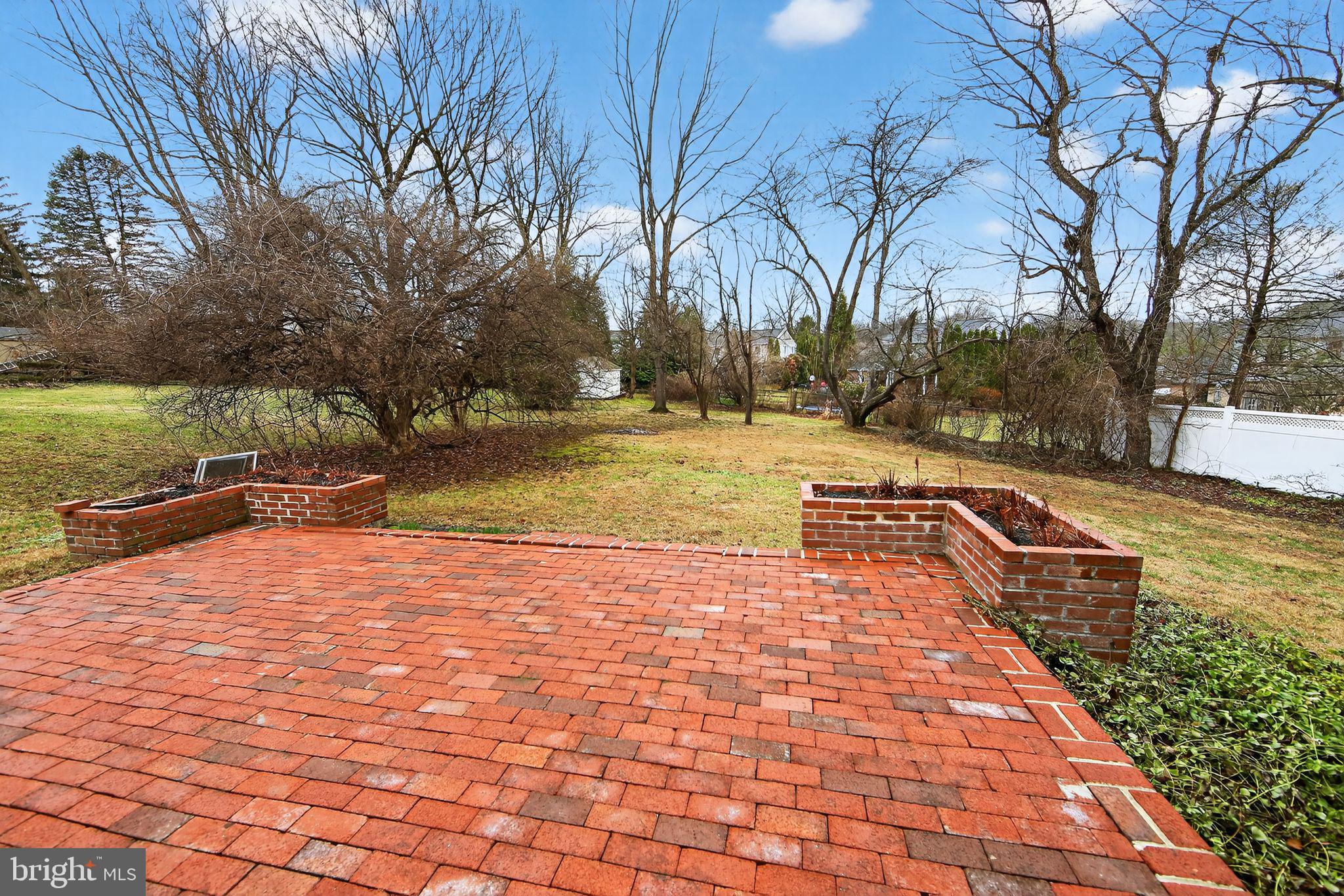 CHESTER VALLEY KNO - Residential